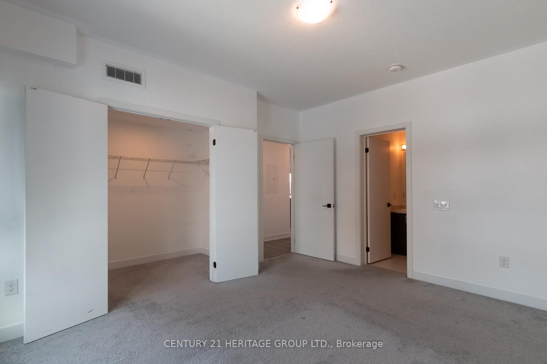 Photo 20 of Unit 201, 10 Culinary Lane, Barrie, Rural Barrie Southeast — HOMEH