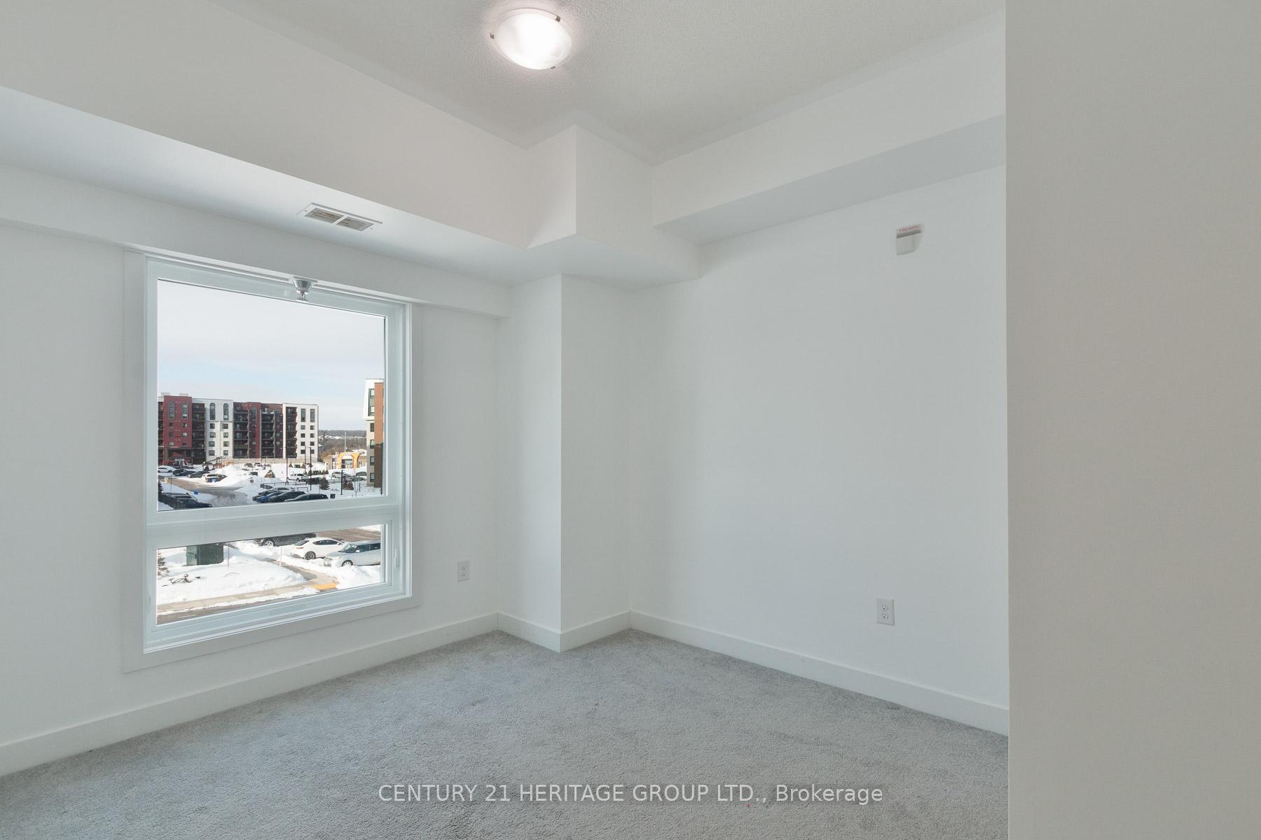 Photo 23 of Unit 201, 10 Culinary Lane, Barrie, Rural Barrie Southeast — HOMEH