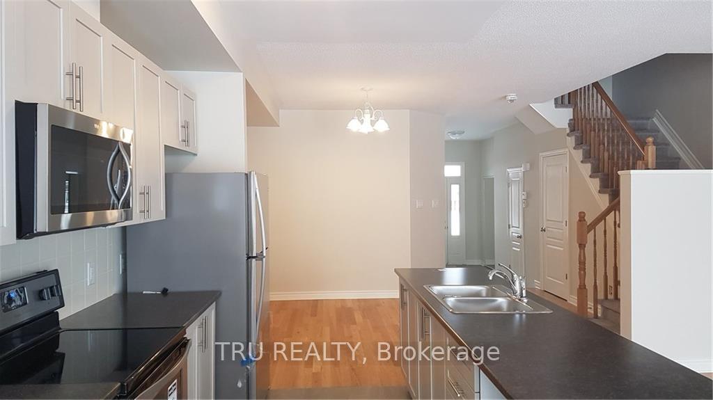 Photo 8 of 1146 Beckett Crescent, Ottawa, Stittsville (South) — HOMEH