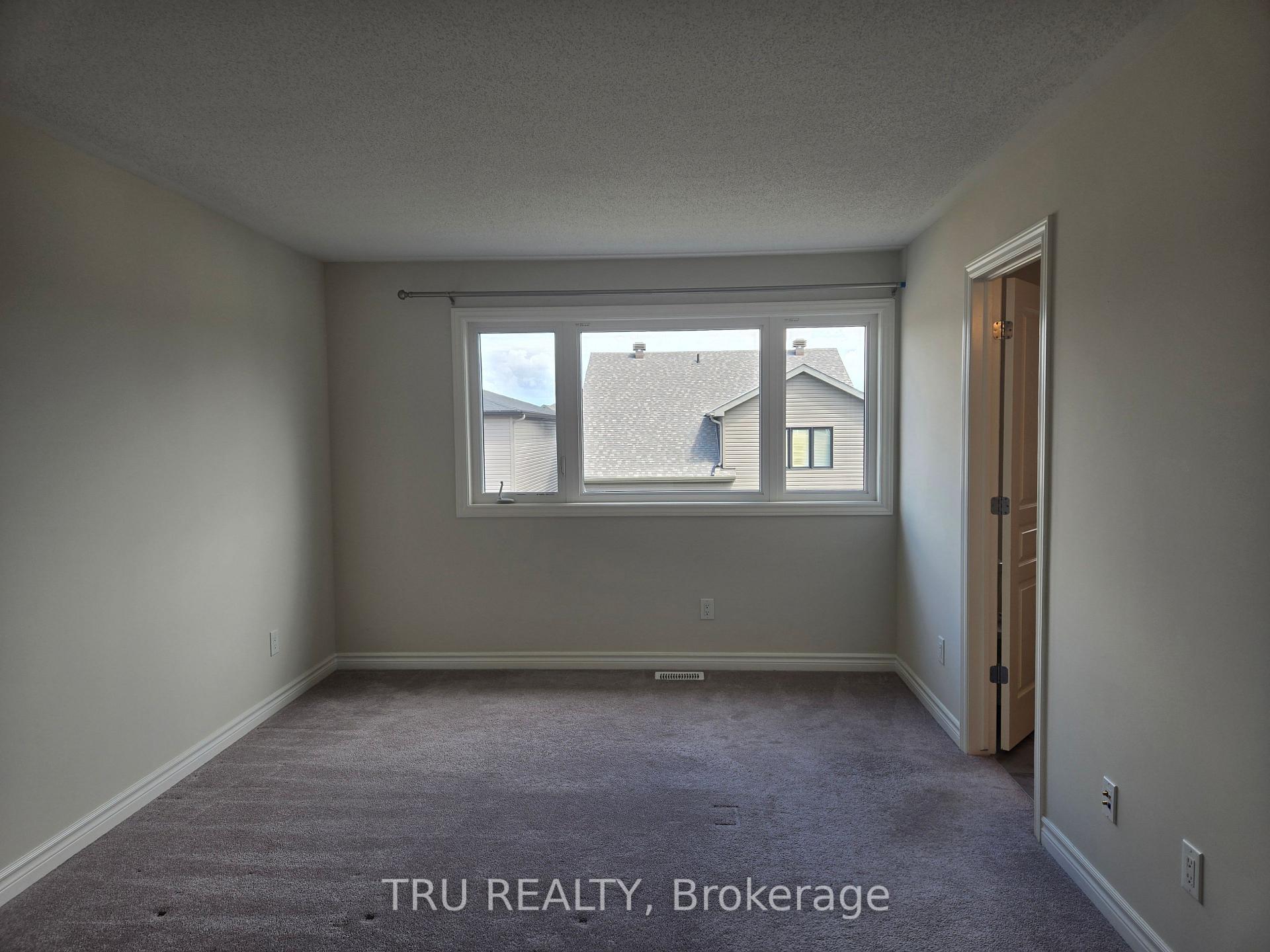 Photo 11 of 1146 Beckett Crescent, Ottawa, Stittsville (South) — HOMEH