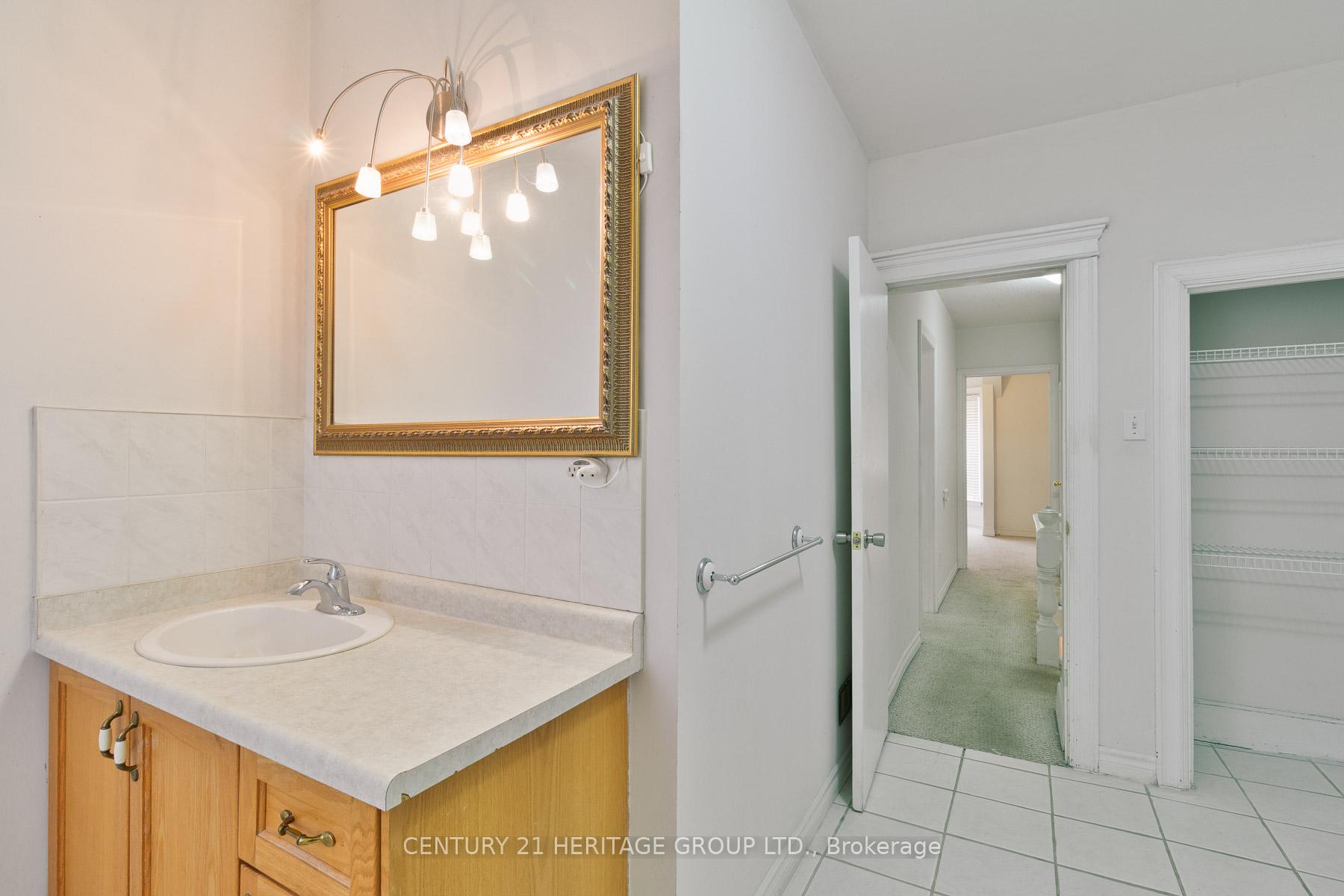 Photo 17 of 27 Tisdale Street N, Hamilton, Beasley — HOMEH