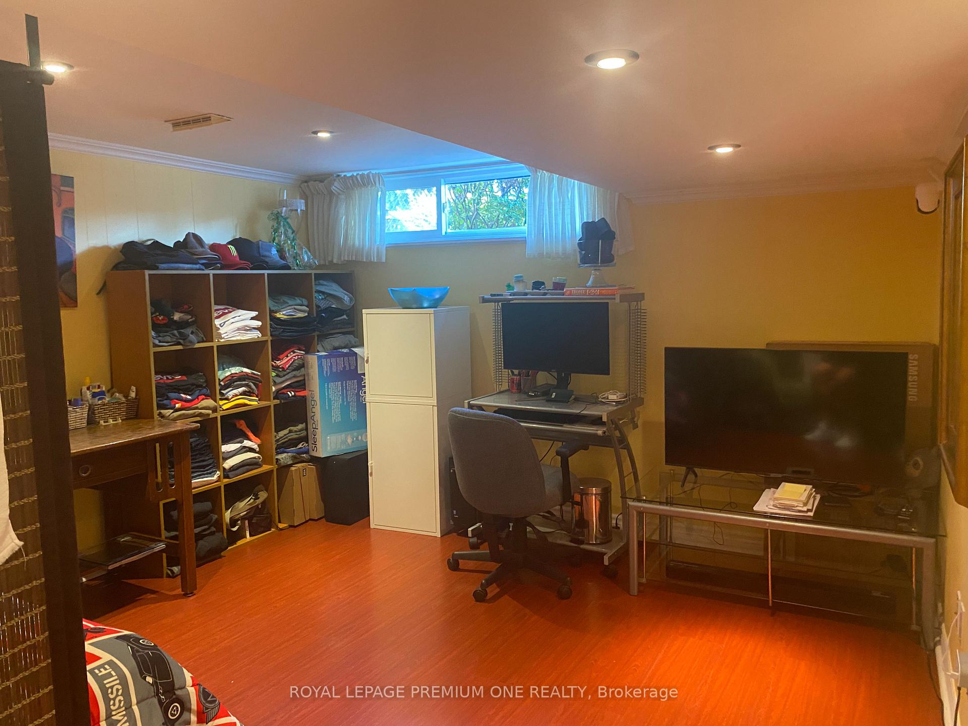 Photo 15 of 73 Kanarick Crescent, North York, Glenfield-Jane Heights — HOMEH