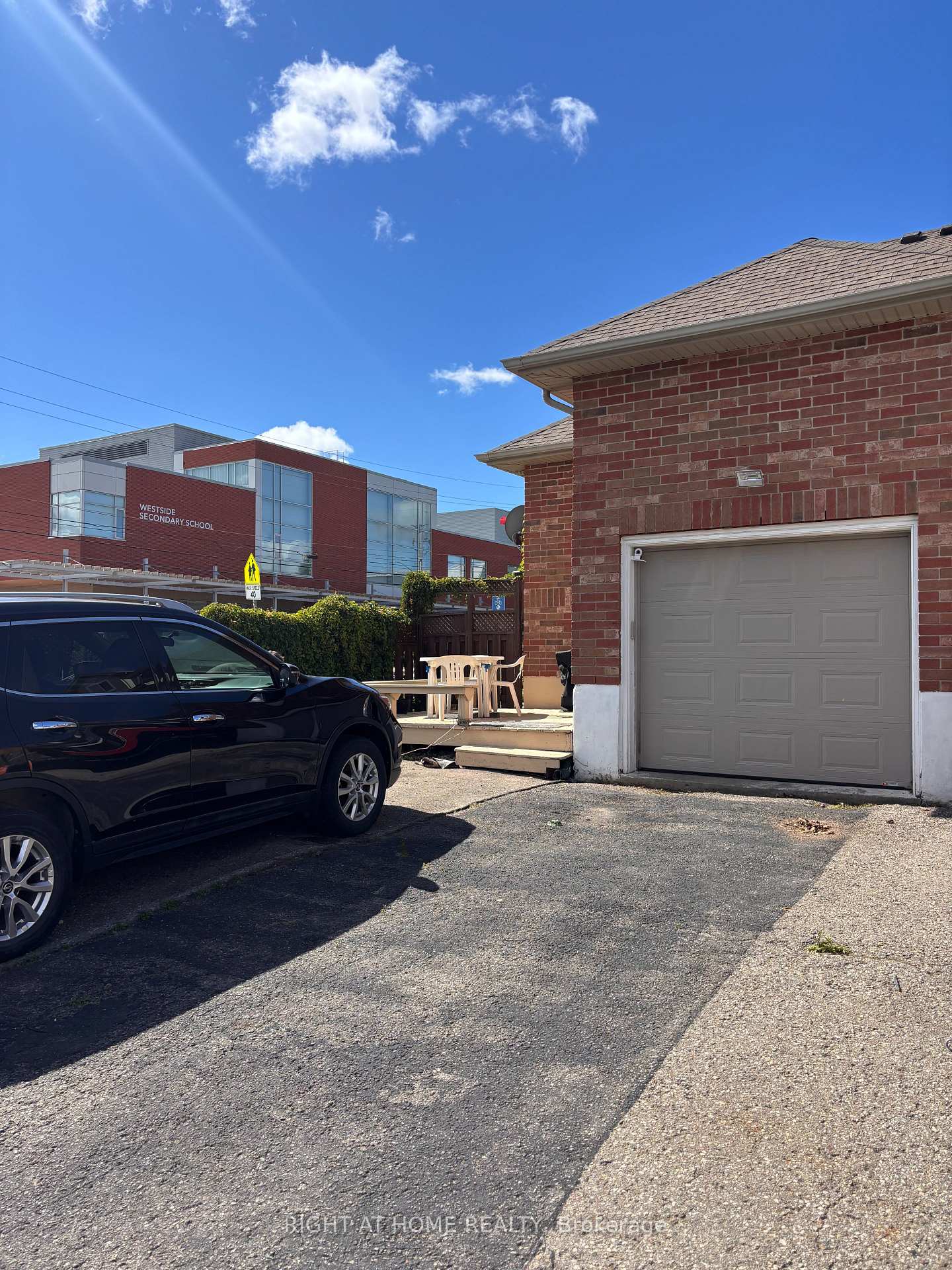 Photo 31 of 1 Montgomery Boulevard, Orangeville — HOMEH
