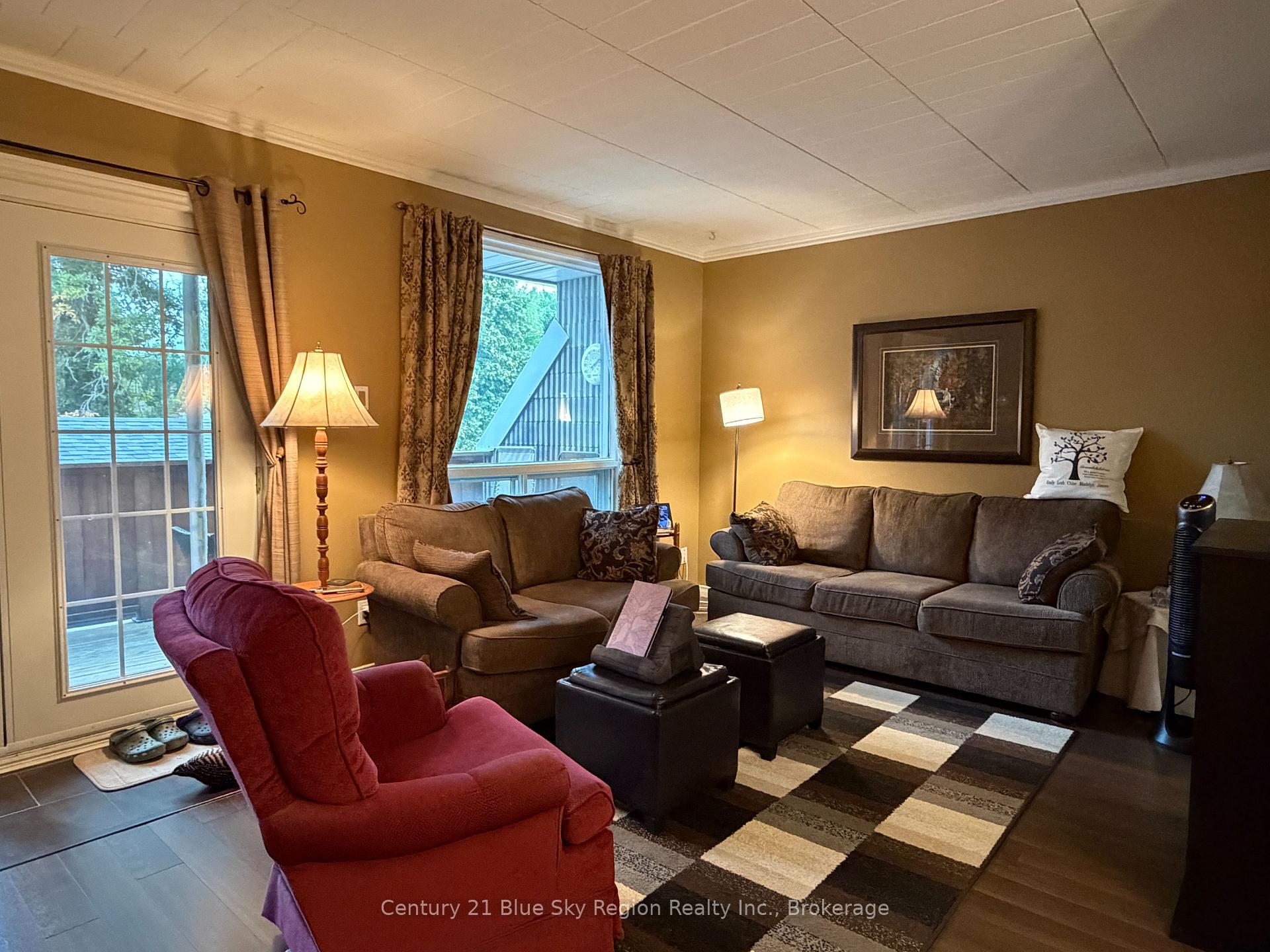 Photo 9 of Unit 14, 1205 Premier Road, North Bay, Ferris — HOMEH