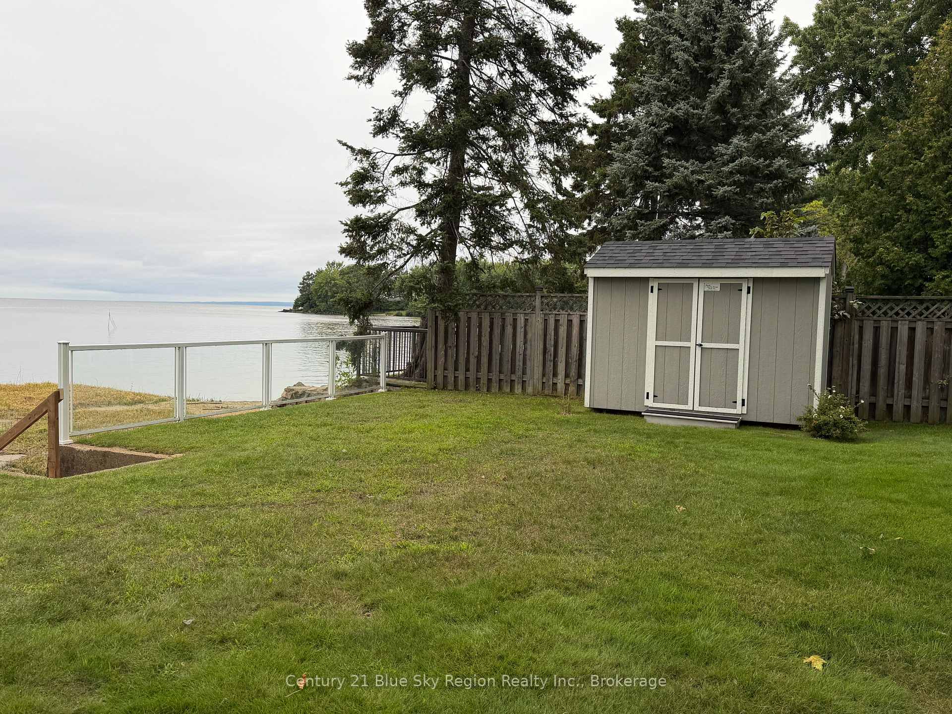 Photo 24 of Unit 14, 1205 Premier Road, North Bay, Ferris — HOMEH
