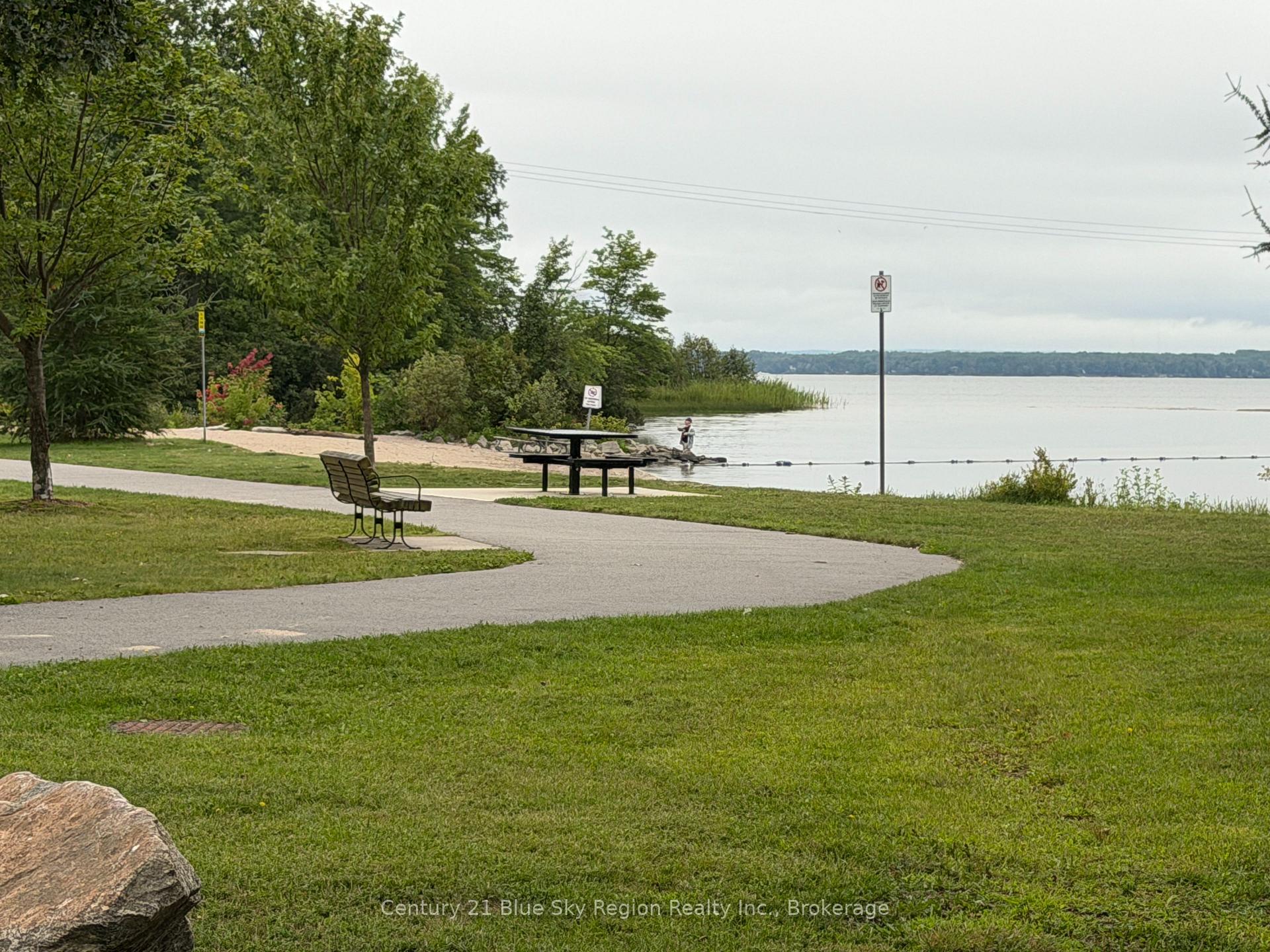 Photo 26 of Unit 14, 1205 Premier Road, North Bay, Ferris — HOMEH