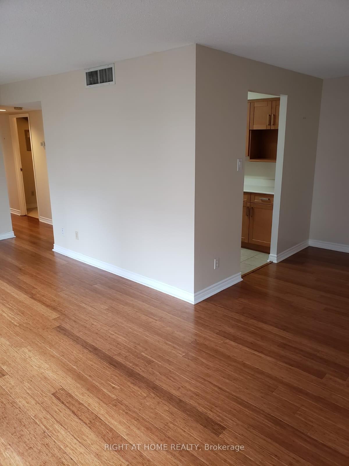 Photo 12 of Unit 706, 470 Laurier Avenue W, Ottawa, Ottawa Centre — HOMEH