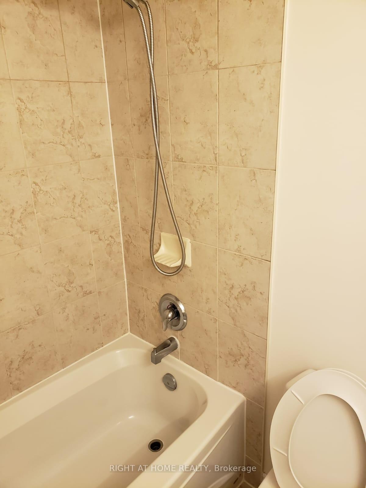 Photo 17 of Unit 706, 470 Laurier Avenue W, Ottawa, Ottawa Centre — HOMEH