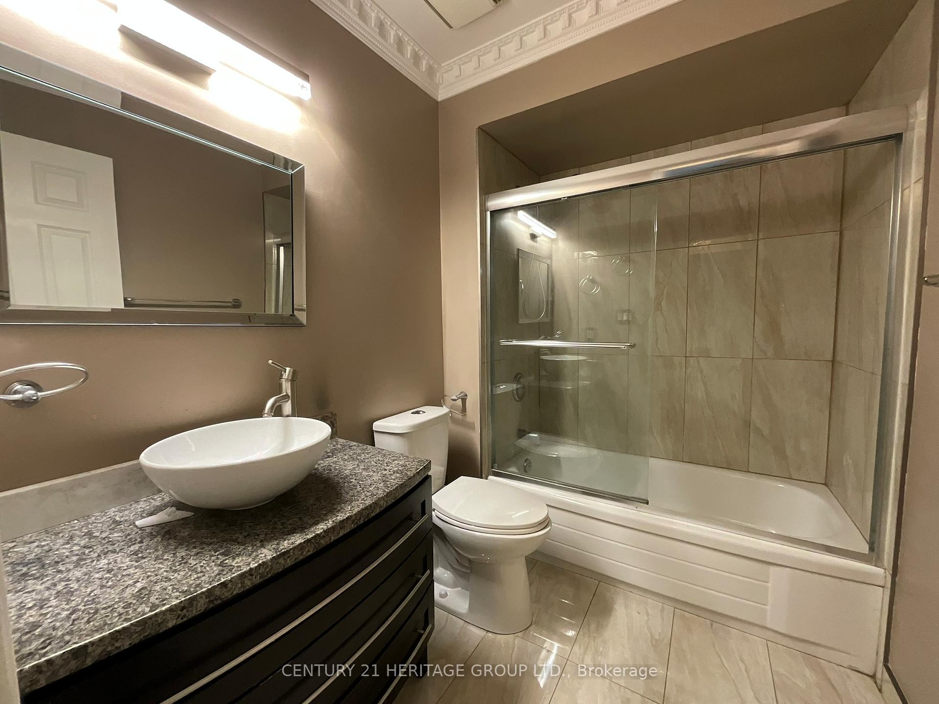 Photo 22 of 305 Sandringham Drive, Clarington, Courtice — HOMEH