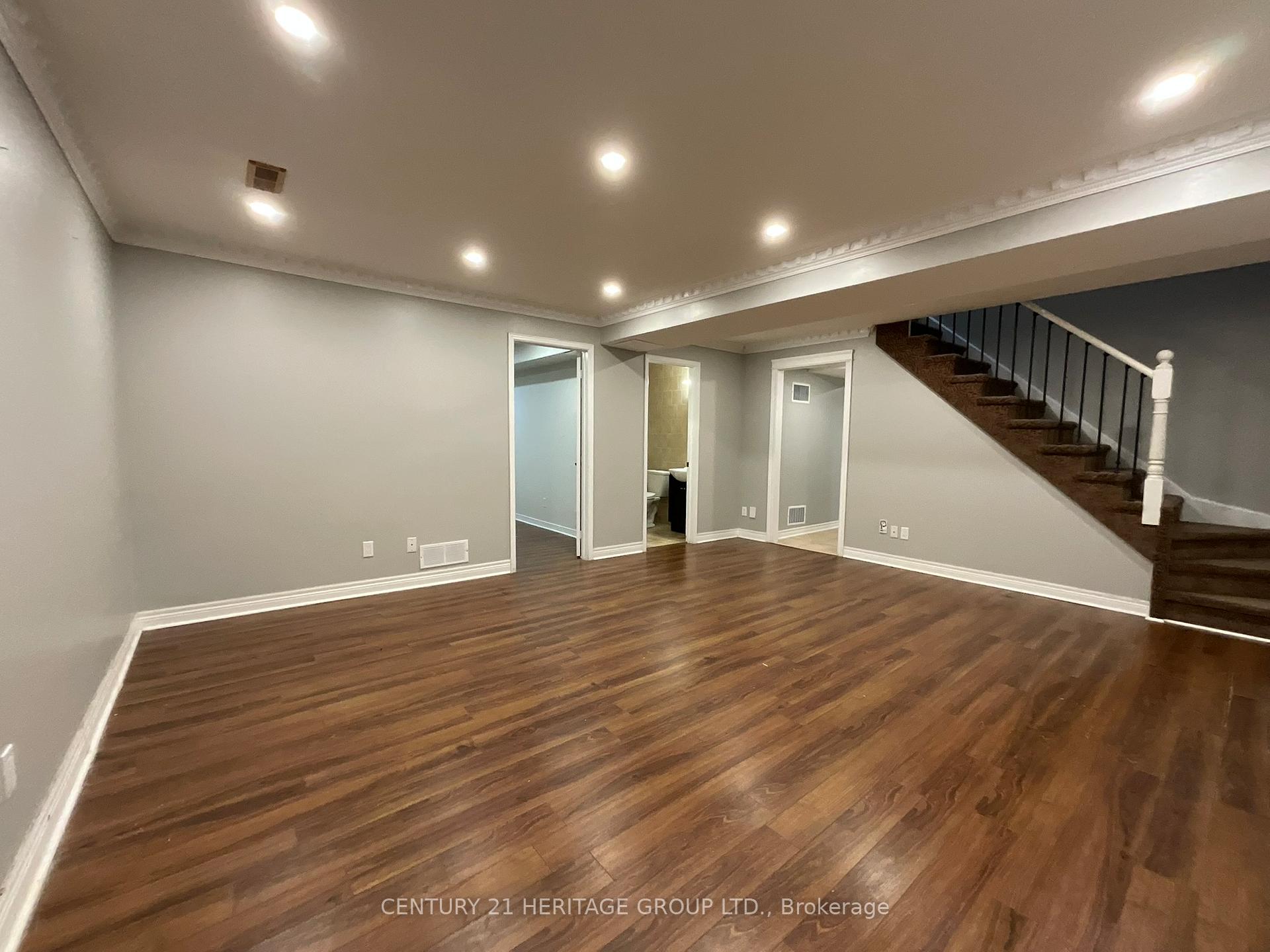 Photo 25 of 305 Sandringham Drive, Clarington, Courtice — HOMEH