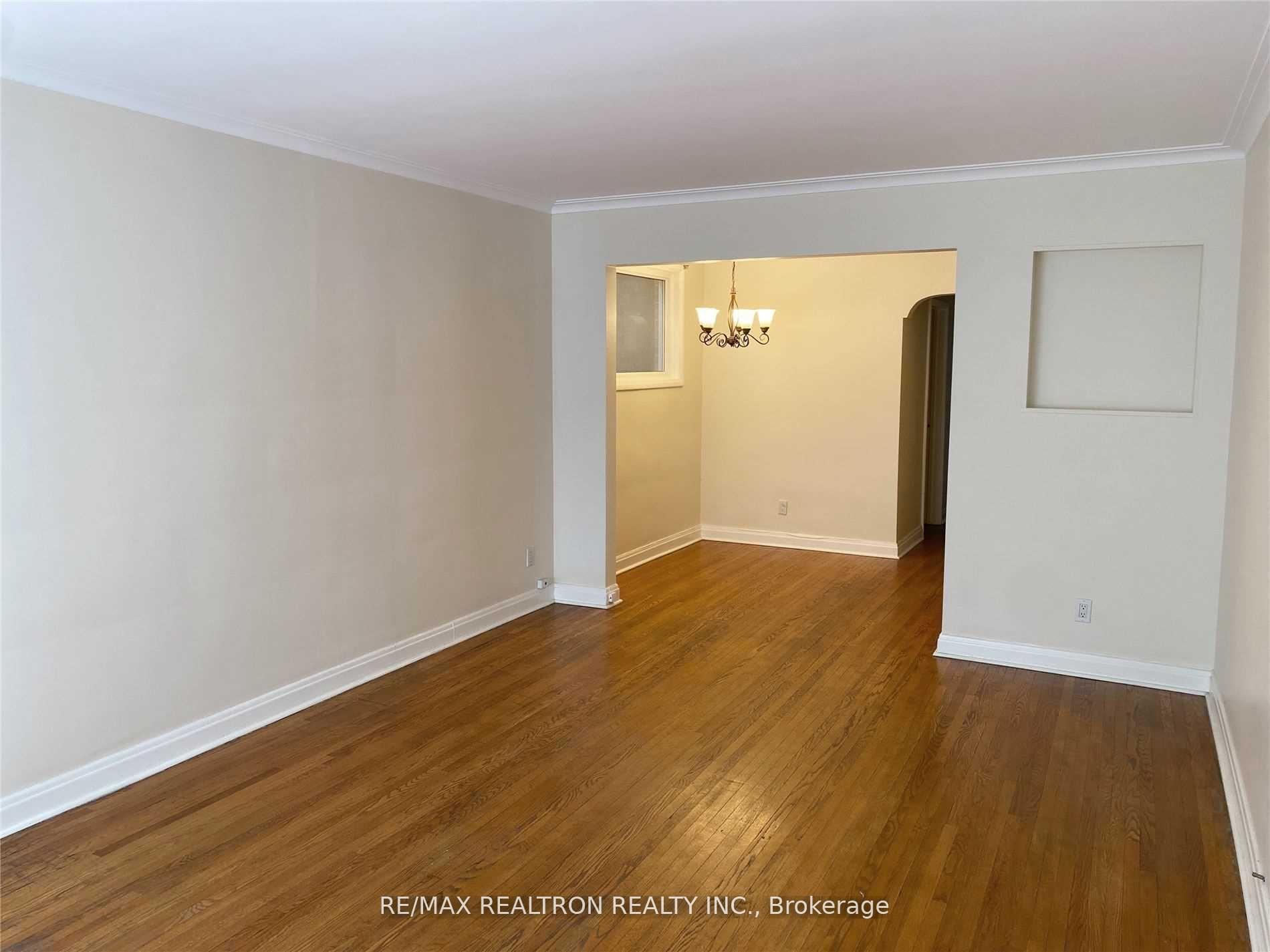 Photo 2 of Unit Main, 22 Gormley Avenue, Toronto, Yonge-St. Clair — HOMEH