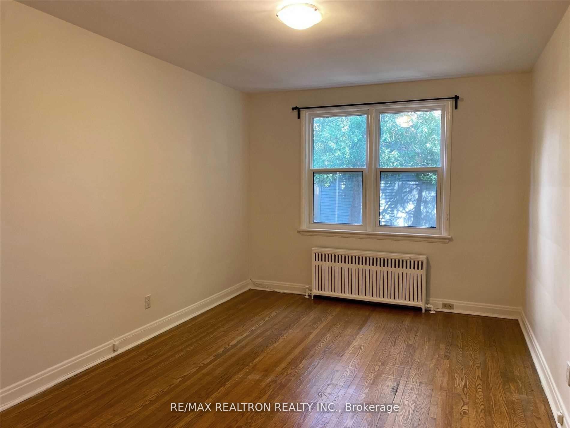 Photo 4 of Unit Main, 22 Gormley Avenue, Toronto, Yonge-St. Clair — HOMEH