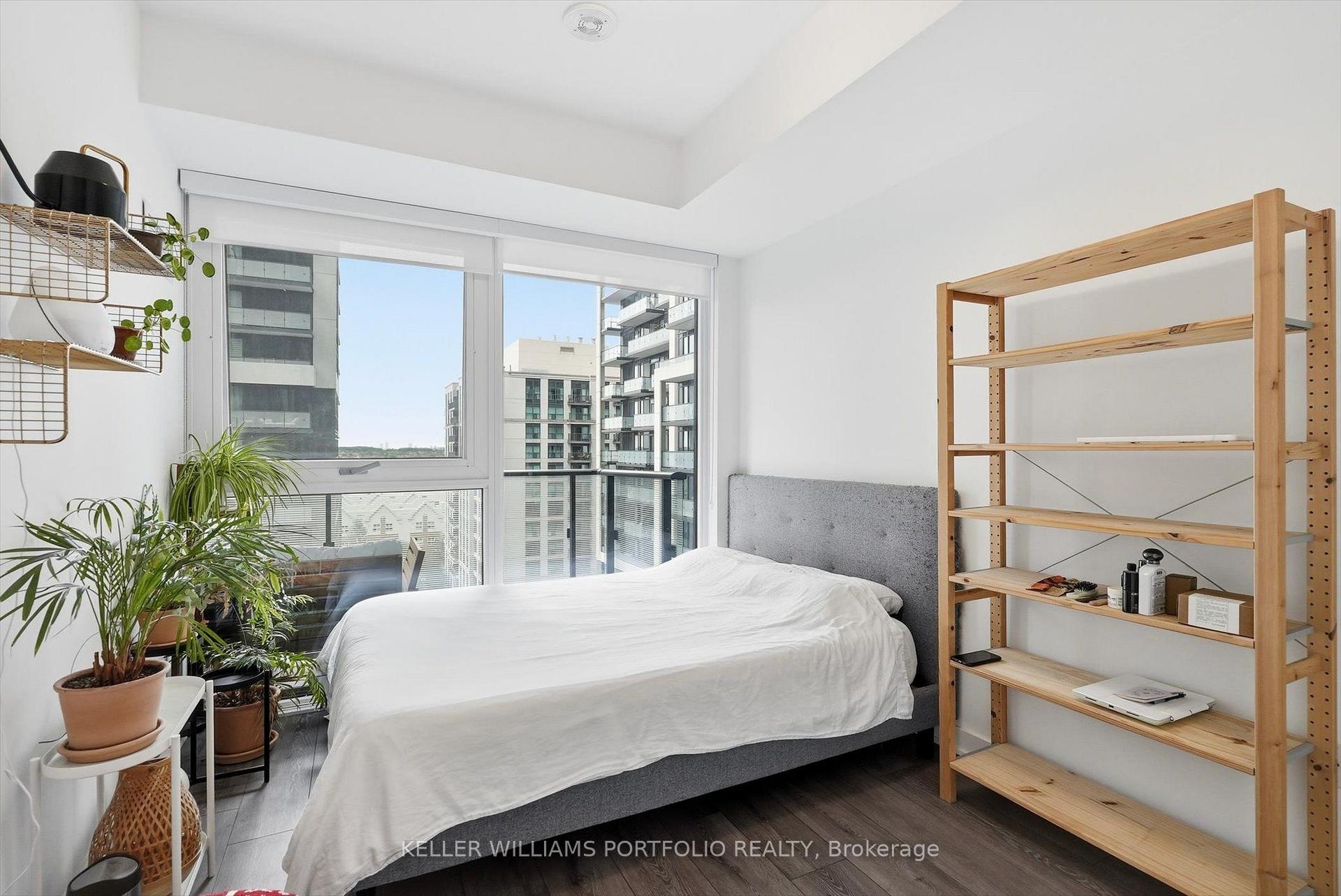 Photo 17 of Unit 806, 95 Oneida Crescent, Richmond Hill, Langstaff — HOMEH