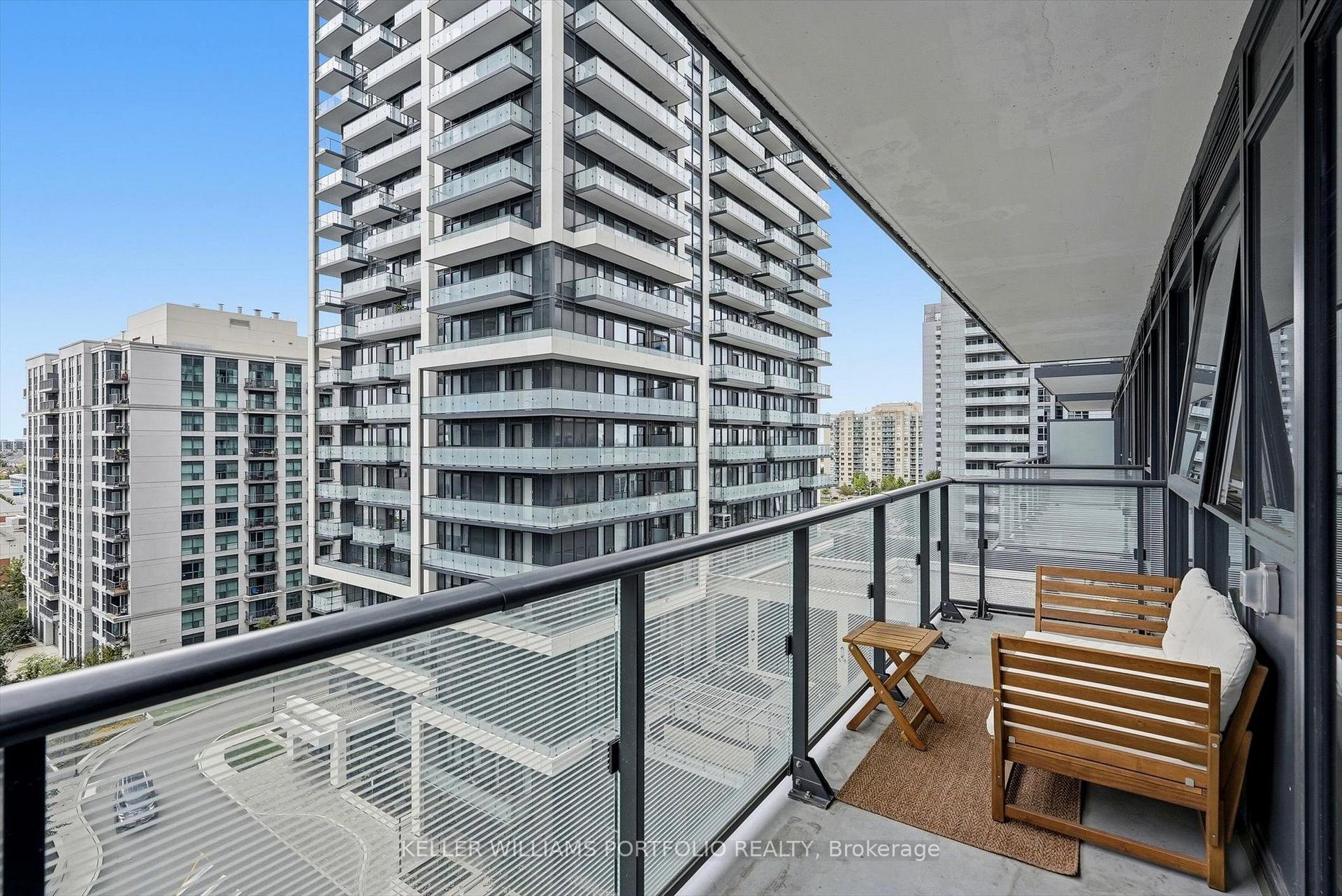Photo 23 of Unit 806, 95 Oneida Crescent, Richmond Hill, Langstaff — HOMEH