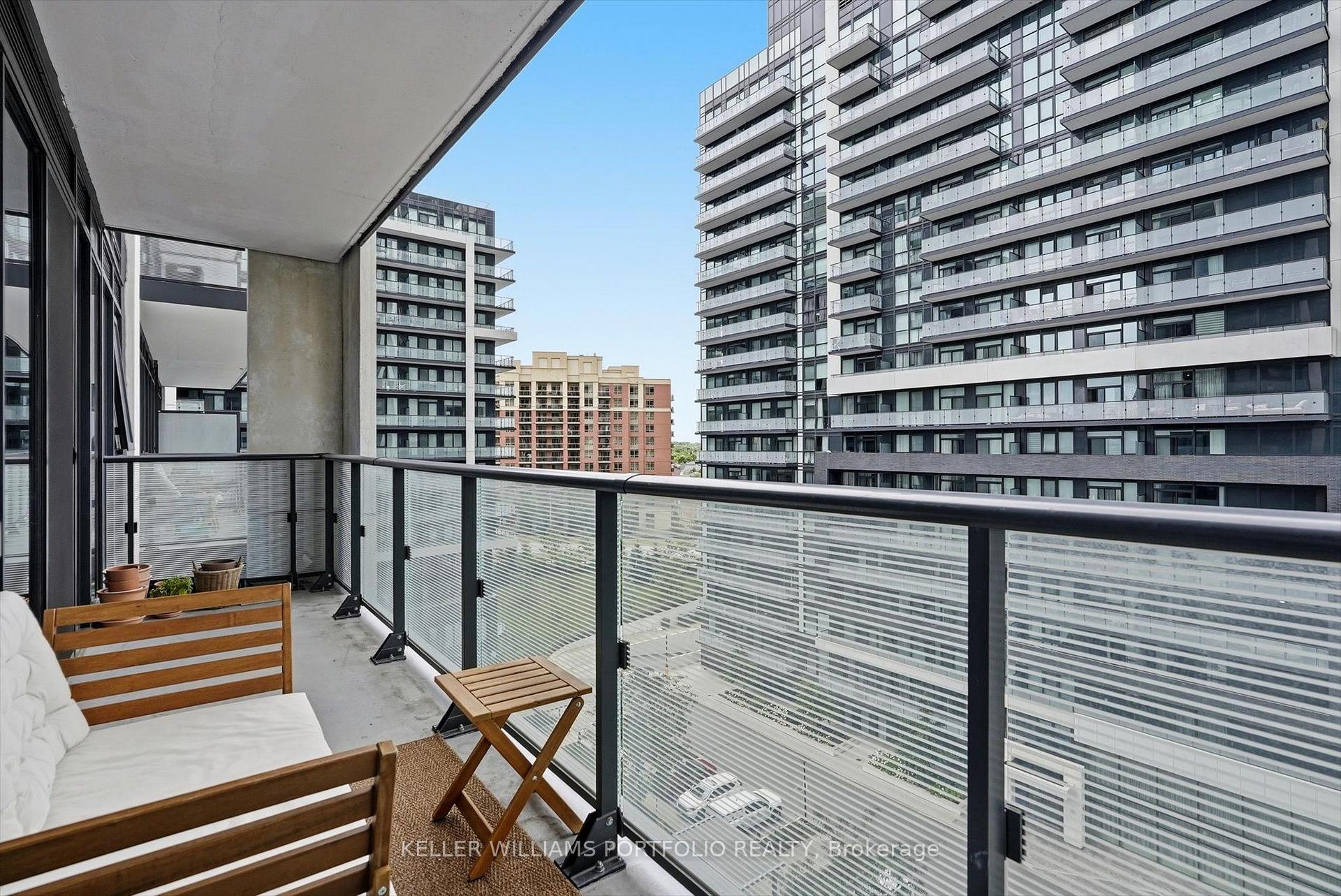 Photo 25 of Unit 806, 95 Oneida Crescent, Richmond Hill, Langstaff — HOMEH