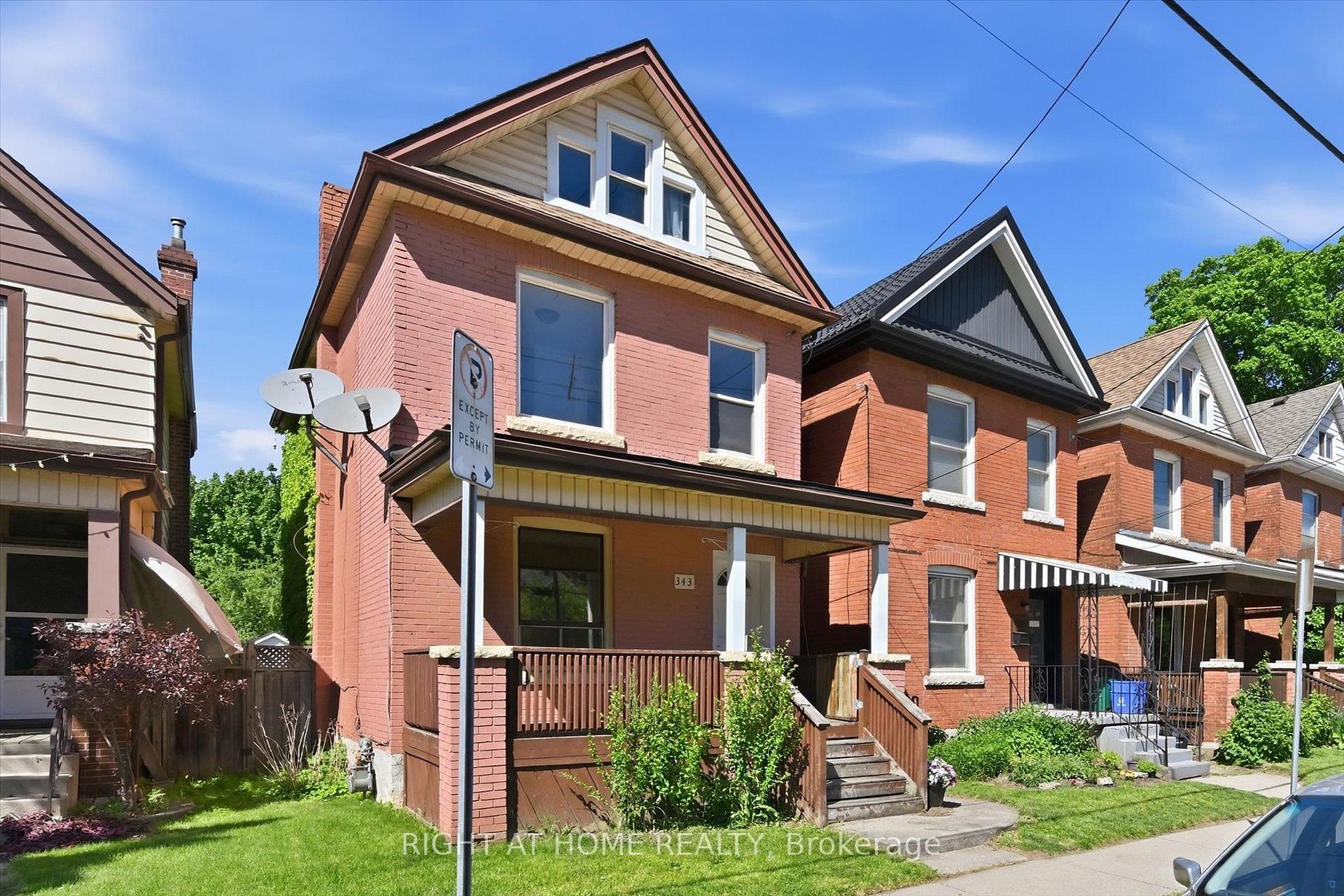 Photo 2 of 343 Cumberland Avenue, Hamilton, Blakeley — HOMEH
