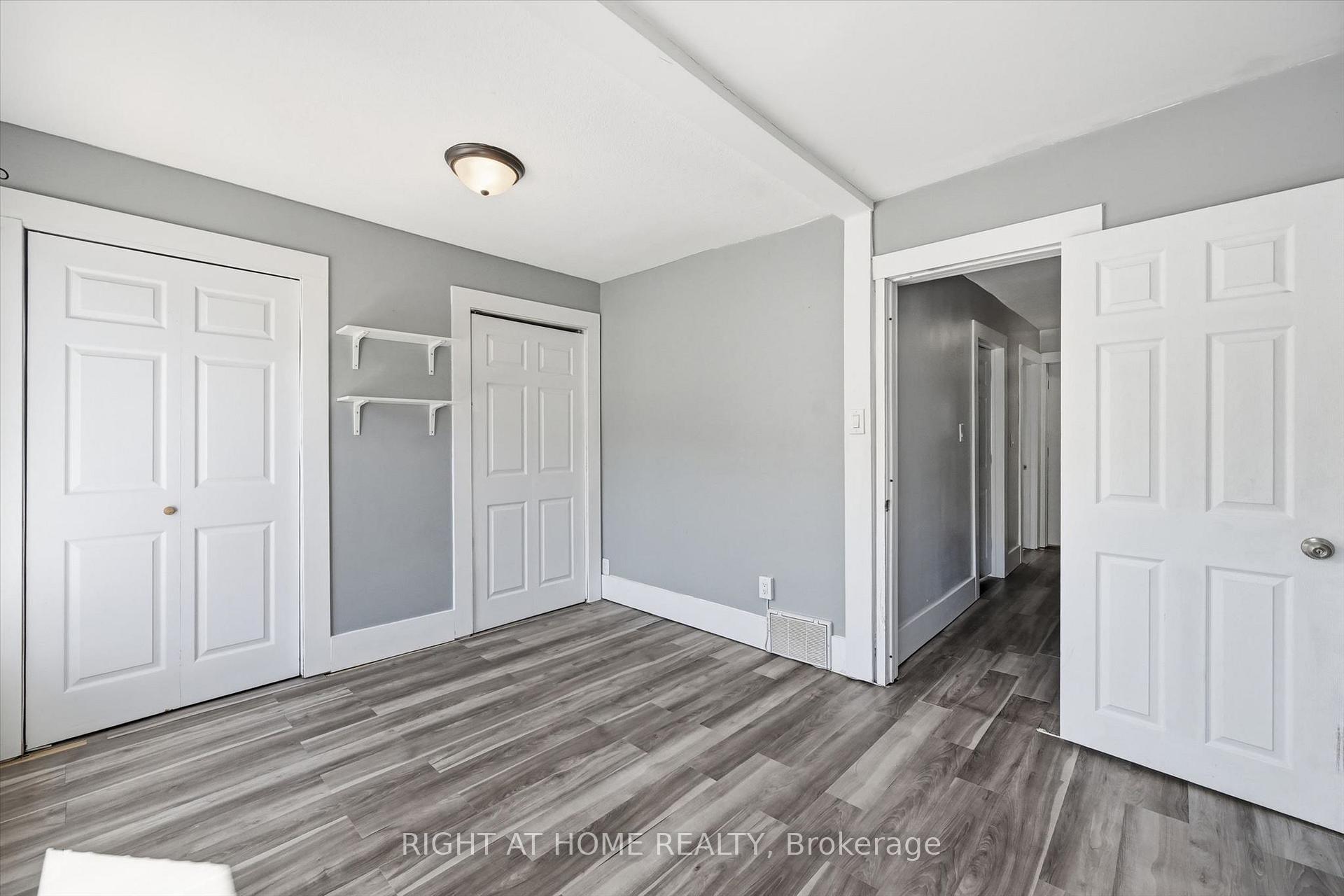 Photo 15 of 343 Cumberland Avenue, Hamilton, Blakeley — HOMEH
