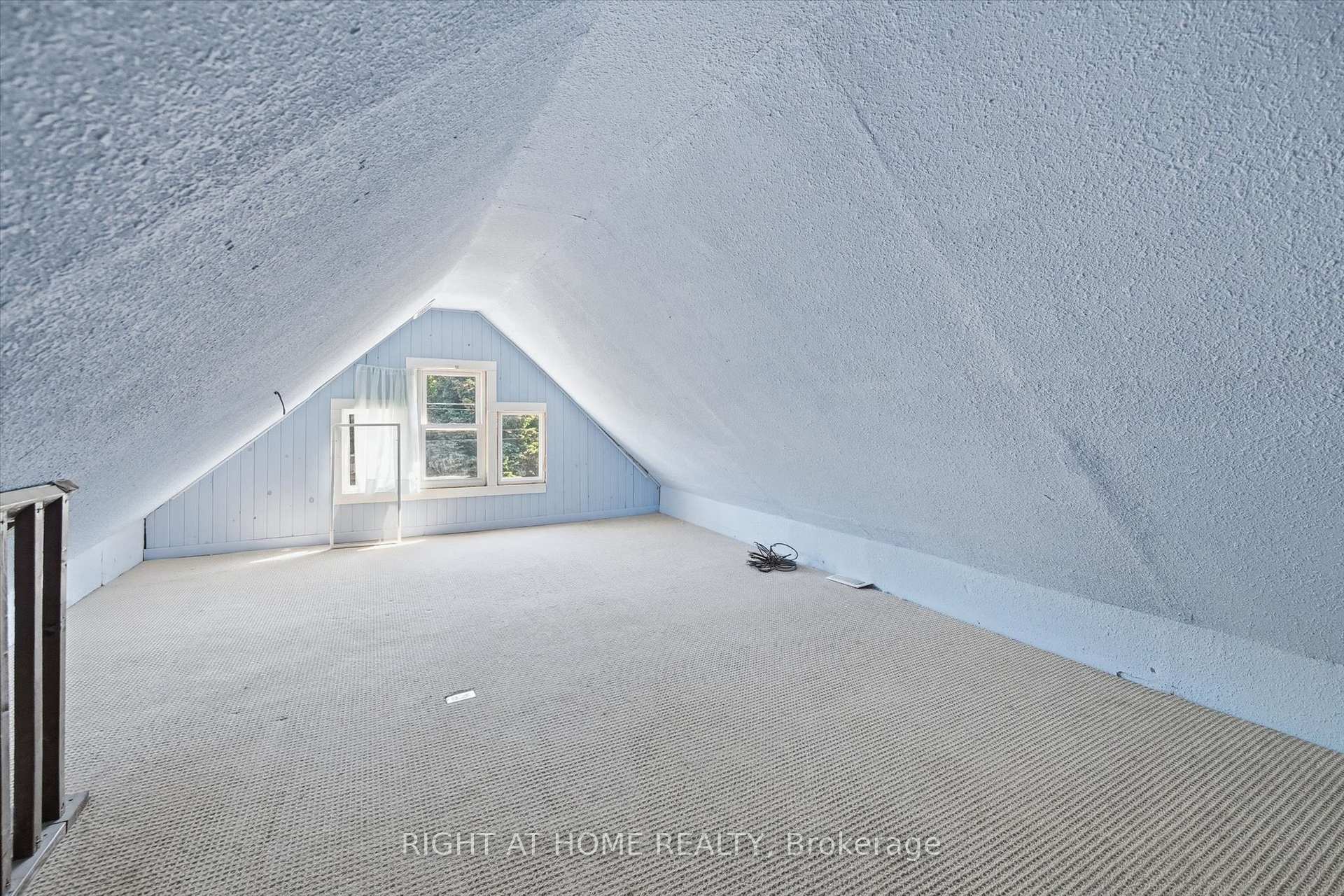 Photo 25 of 343 Cumberland Avenue, Hamilton, Blakeley — HOMEH