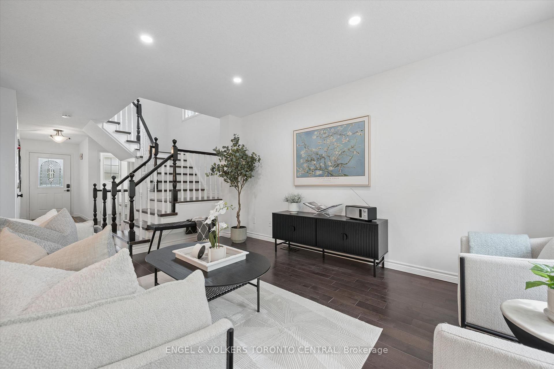 Photo 9 of 954 Atlantic Boulevard, Waterloo, Eastbridge — HOMEH