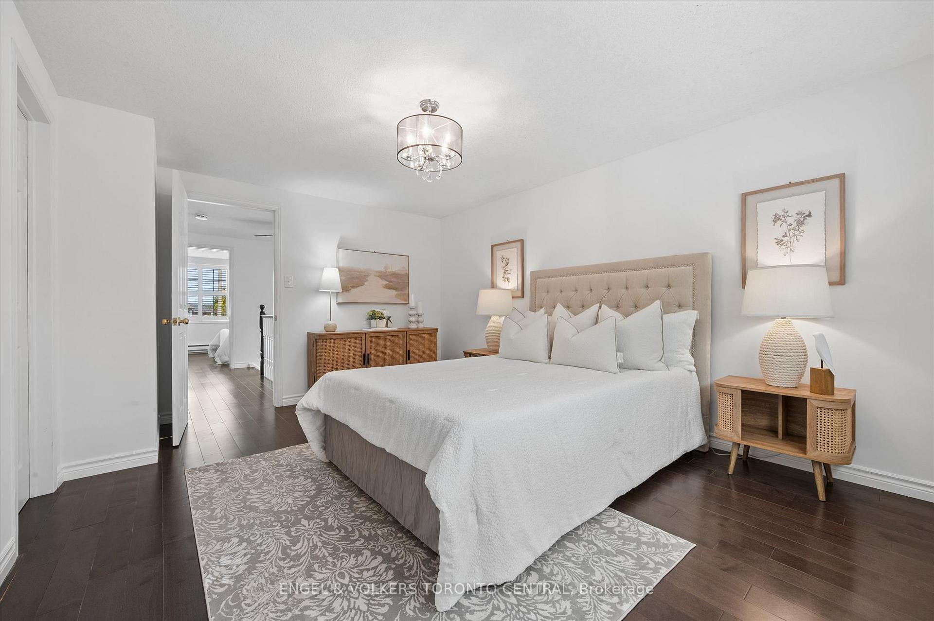 Photo 16 of 954 Atlantic Boulevard, Waterloo, Eastbridge — HOMEH