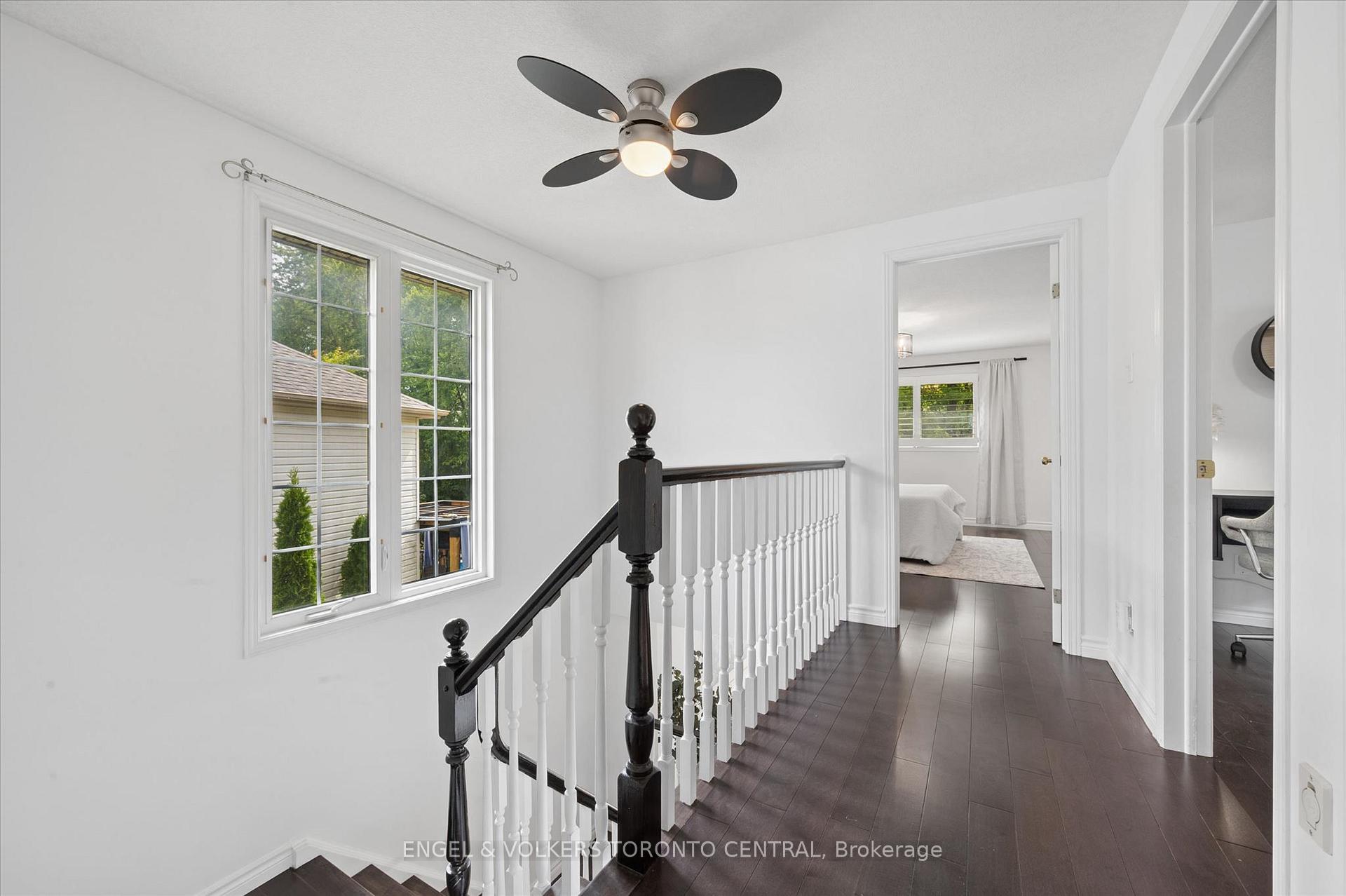 Photo 23 of 954 Atlantic Boulevard, Waterloo, Eastbridge — HOMEH