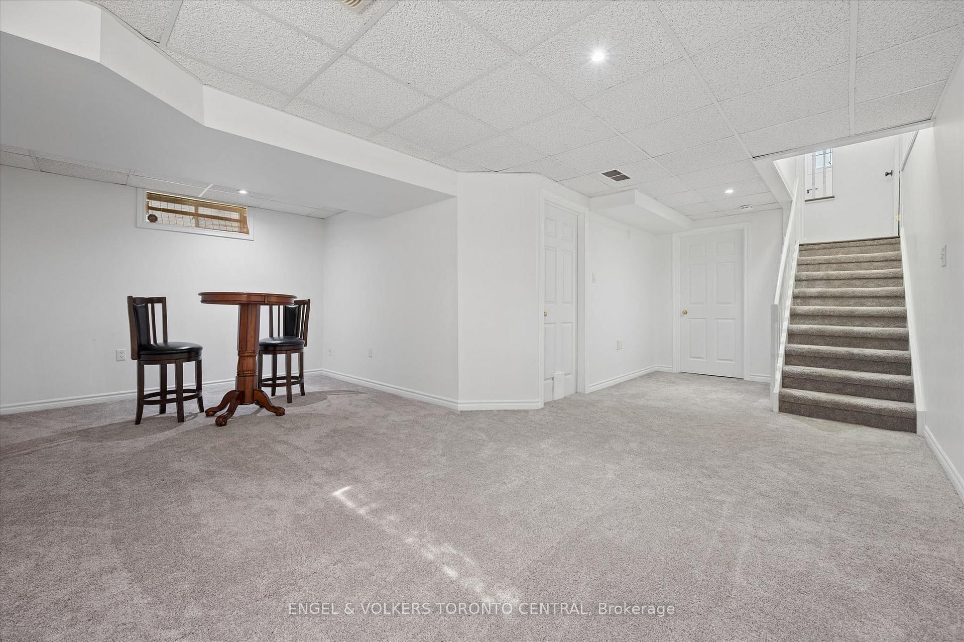 Photo 25 of 954 Atlantic Boulevard, Waterloo, Eastbridge — HOMEH
