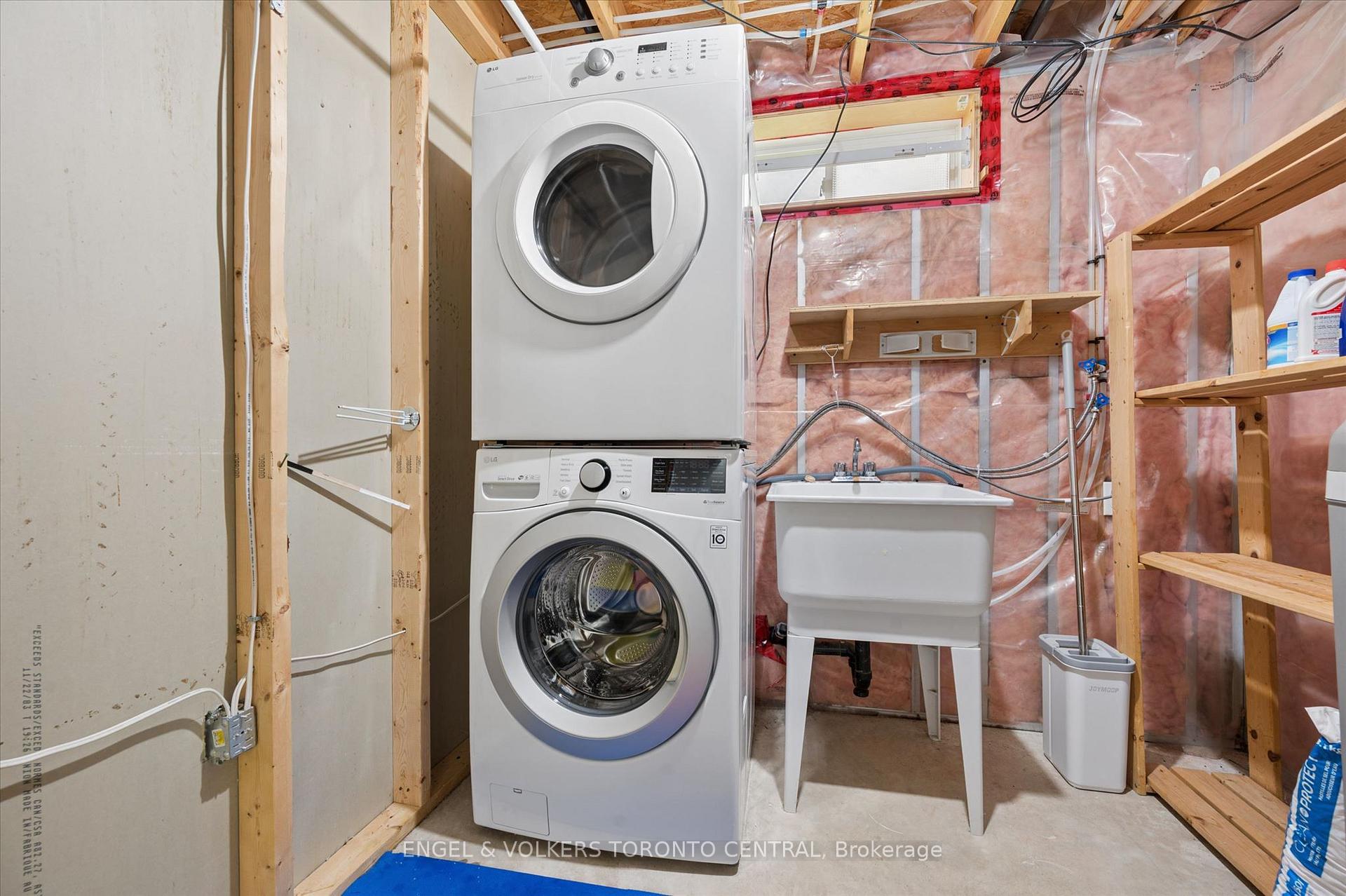 Photo 27 of 954 Atlantic Boulevard, Waterloo, Eastbridge — HOMEH