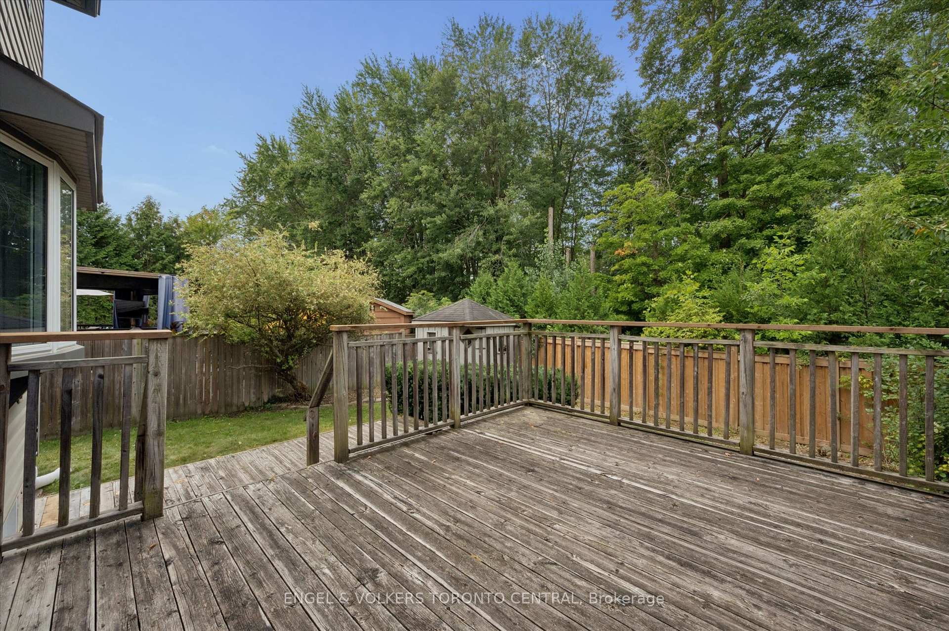 Photo 28 of 954 Atlantic Boulevard, Waterloo, Eastbridge — HOMEH