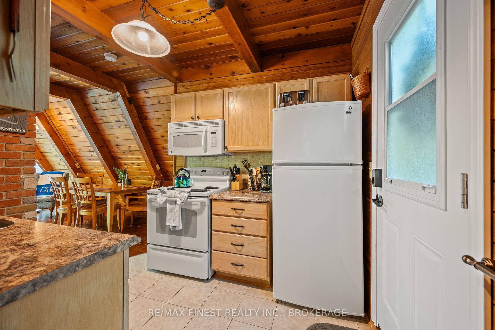 Photo 14 of 53 Hillside Lane, Frontenac, Frontenac South — HOMEH