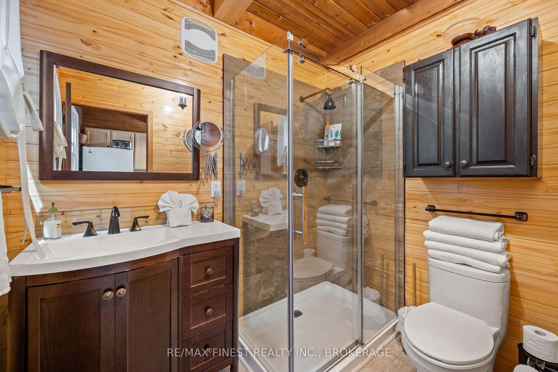 Photo 15 of 53 Hillside Lane, Frontenac, Frontenac South — HOMEH