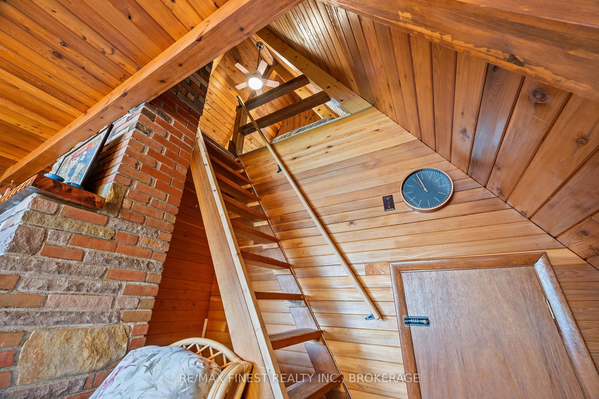 Photo 16 of 53 Hillside Lane, Frontenac, Frontenac South — HOMEH