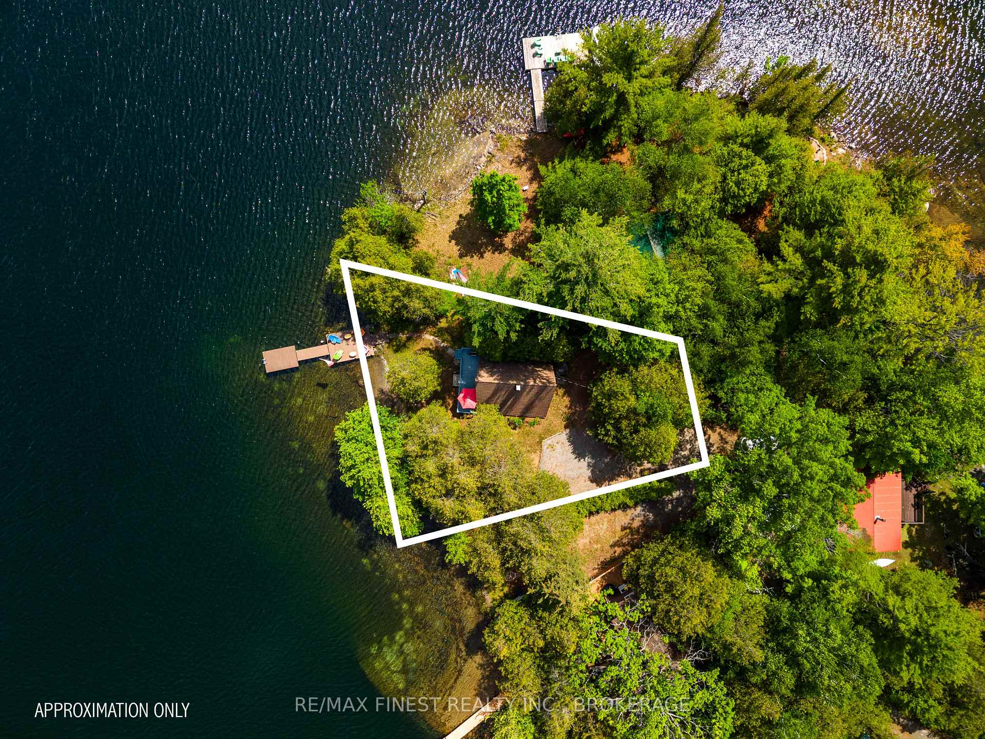 Photo 35 of 53 Hillside Lane, Frontenac, Frontenac South — HOMEH