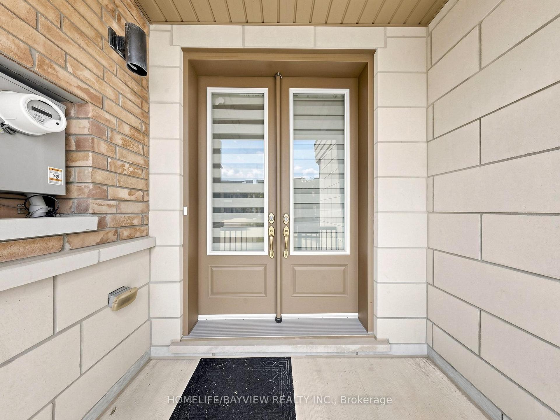 Photo 3 of 240 Elyse Court, Aurora, Bayview Northeast — HOMEH