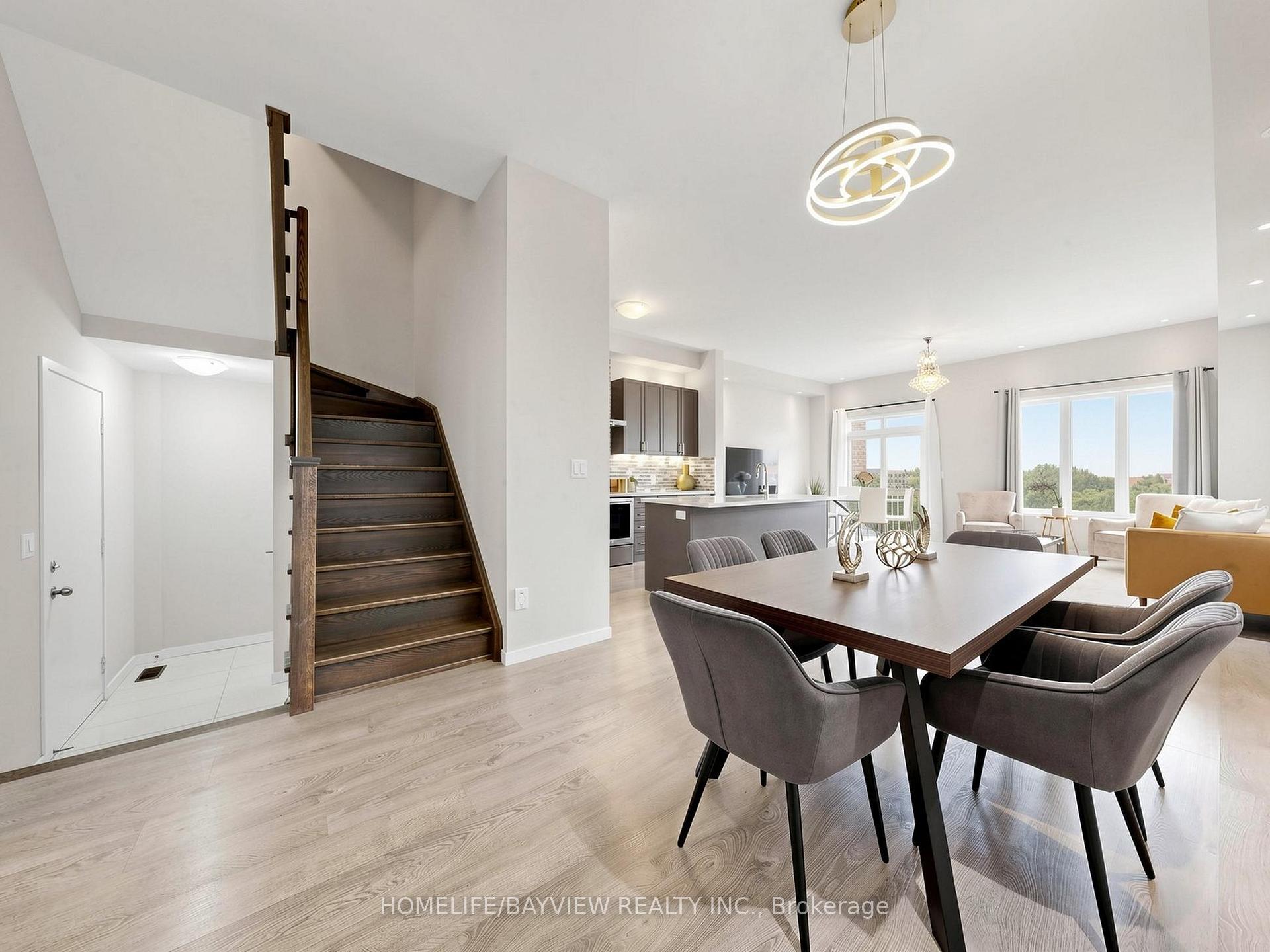Photo 8 of 240 Elyse Court, Aurora, Bayview Northeast — HOMEH