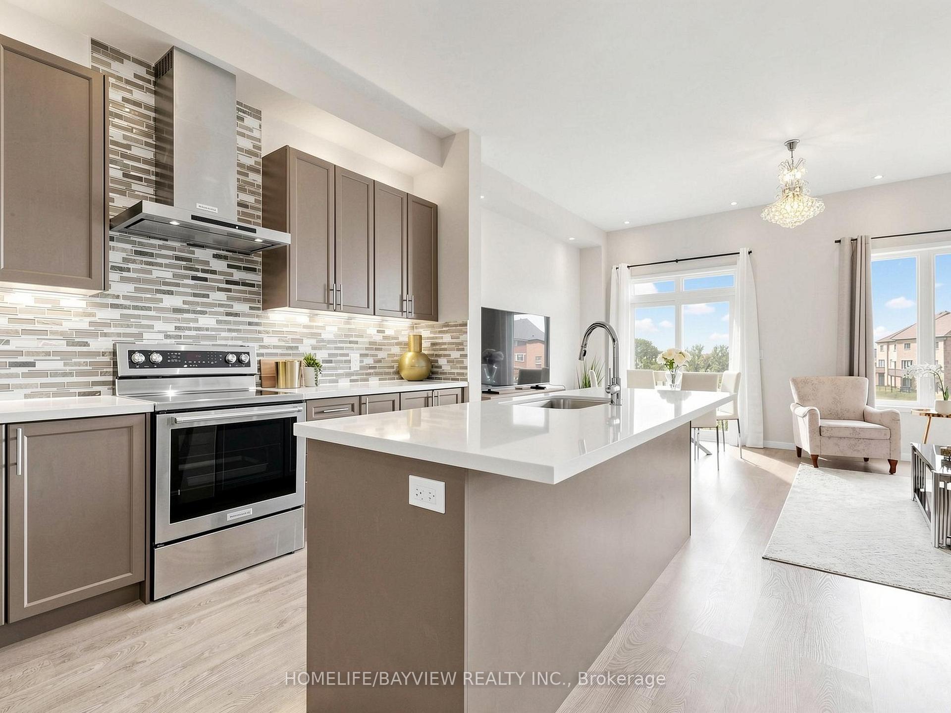 Photo 16 of 240 Elyse Court, Aurora, Bayview Northeast — HOMEH