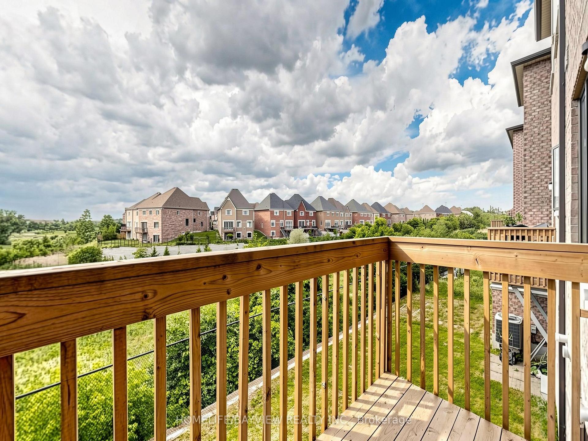 Photo 18 of 240 Elyse Court, Aurora, Bayview Northeast — HOMEH