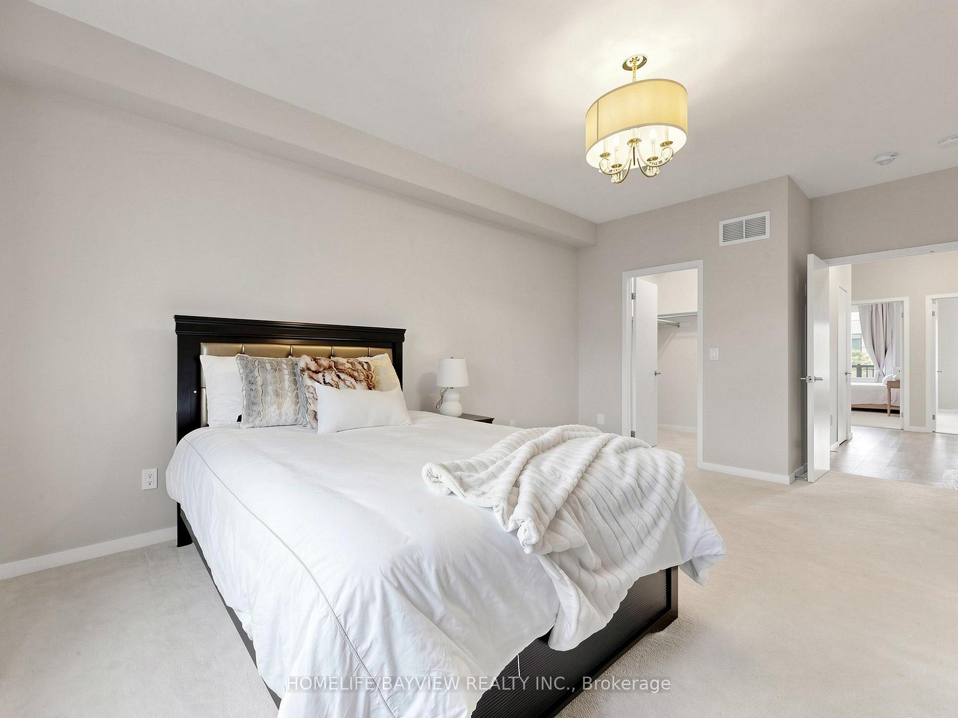 Photo 20 of 240 Elyse Court, Aurora, Bayview Northeast — HOMEH