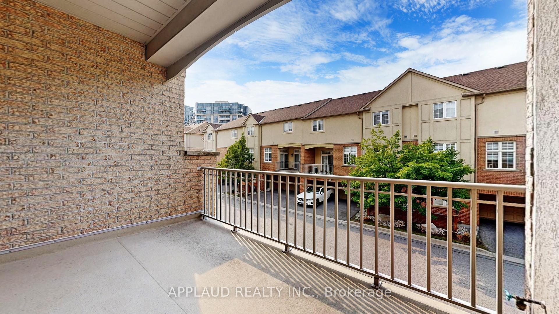 Photo 20 of 75 Legends Way, Markham, Unionville — HOMEH