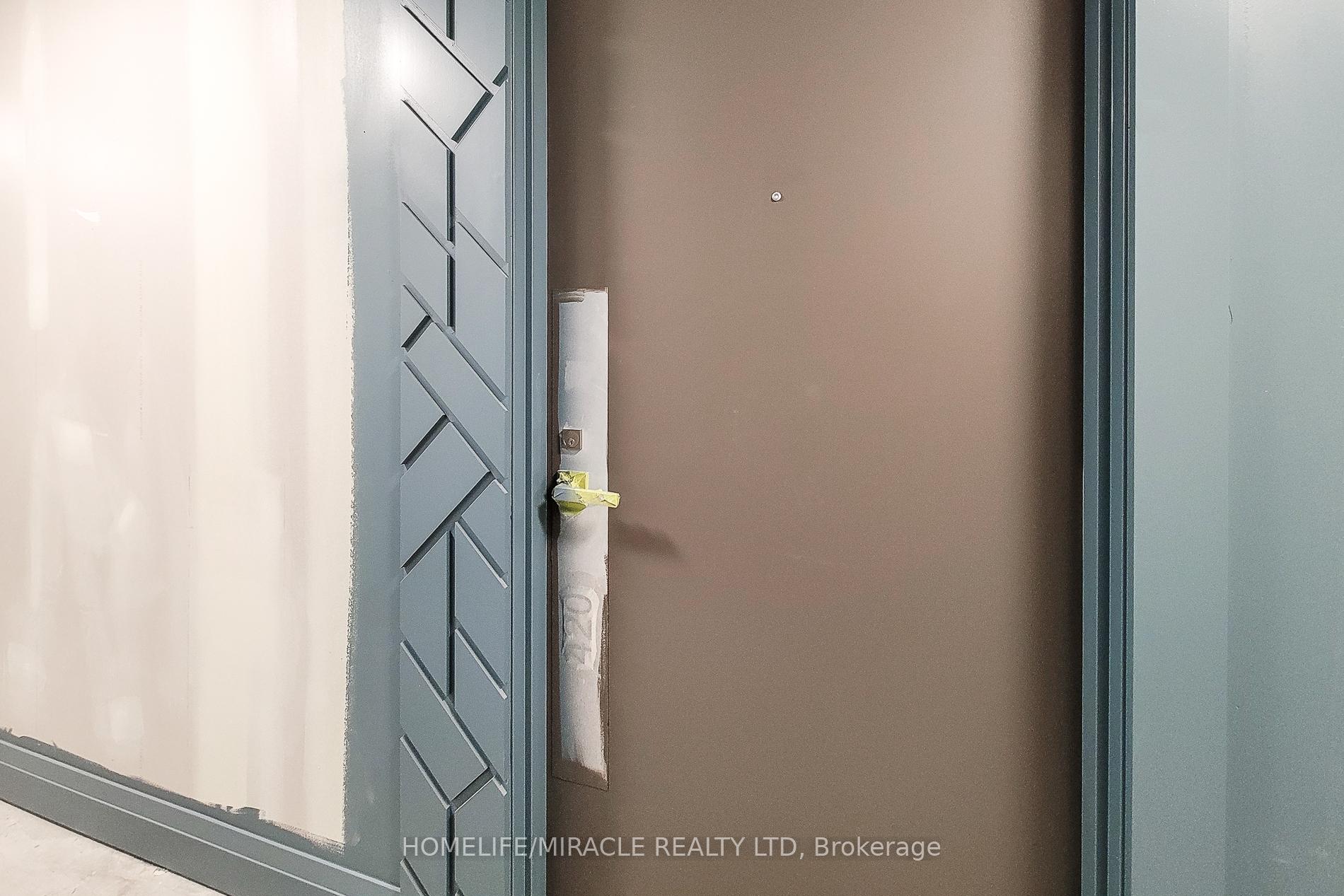 Photo 5 of Unit 420, 415 Main Street W, Hamilton, Kirkendall — HOMEH