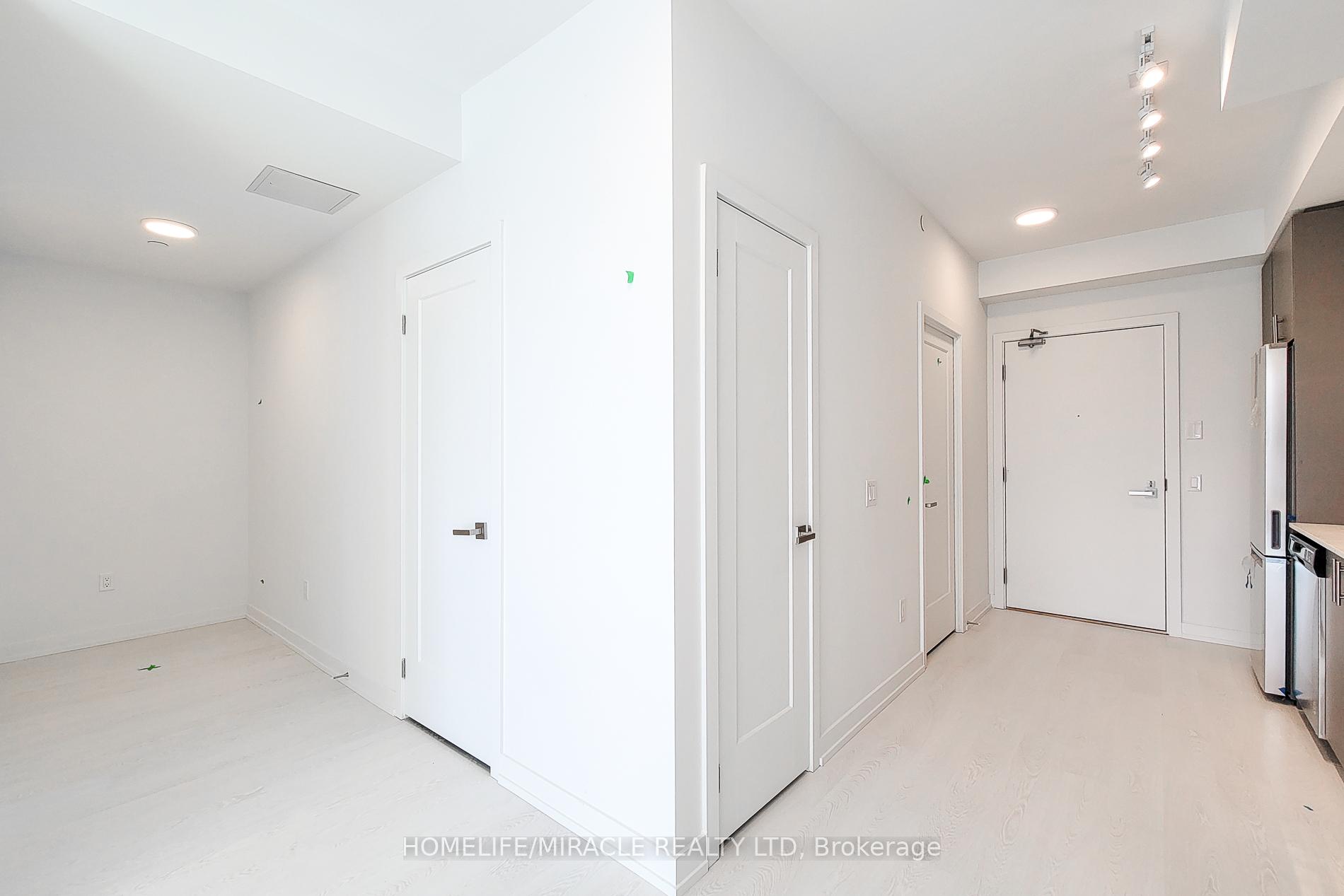 Photo 21 of Unit 420, 415 Main Street W, Hamilton, Kirkendall — HOMEH