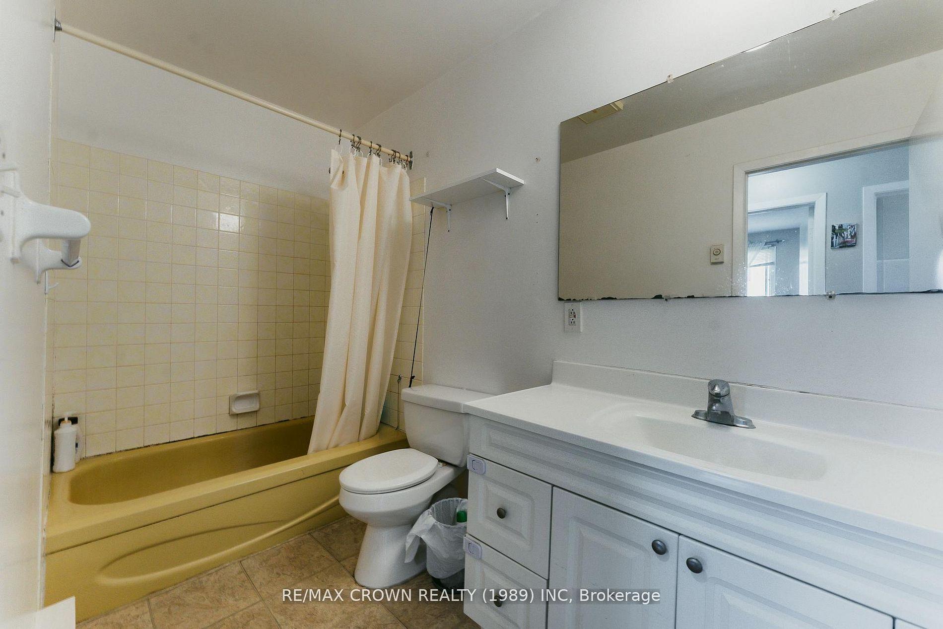 Photo 25 of 307 McKenzie Avenue, North Bay, Widdifield — HOMEH
