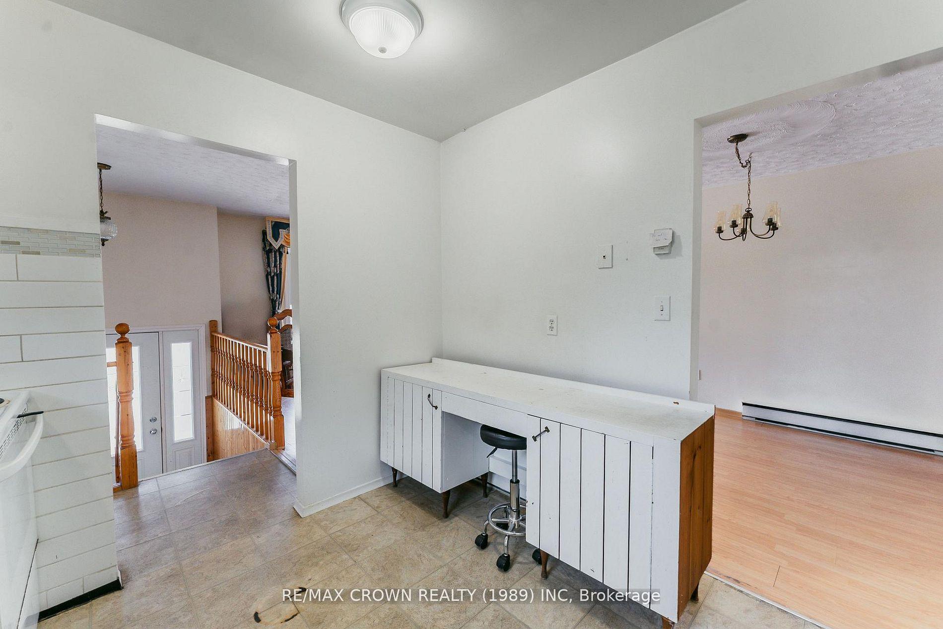Photo 38 of 307 McKenzie Avenue, North Bay, Widdifield — HOMEH