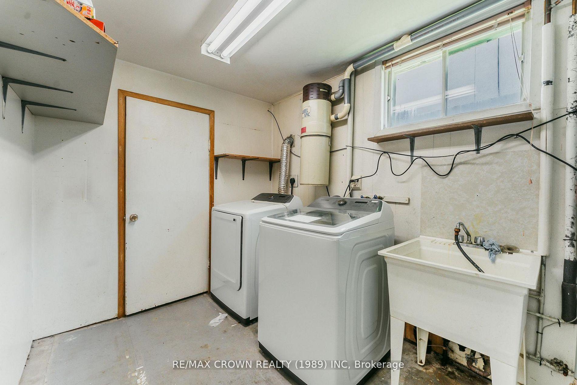 Photo 39 of 307 McKenzie Avenue, North Bay, Widdifield — HOMEH