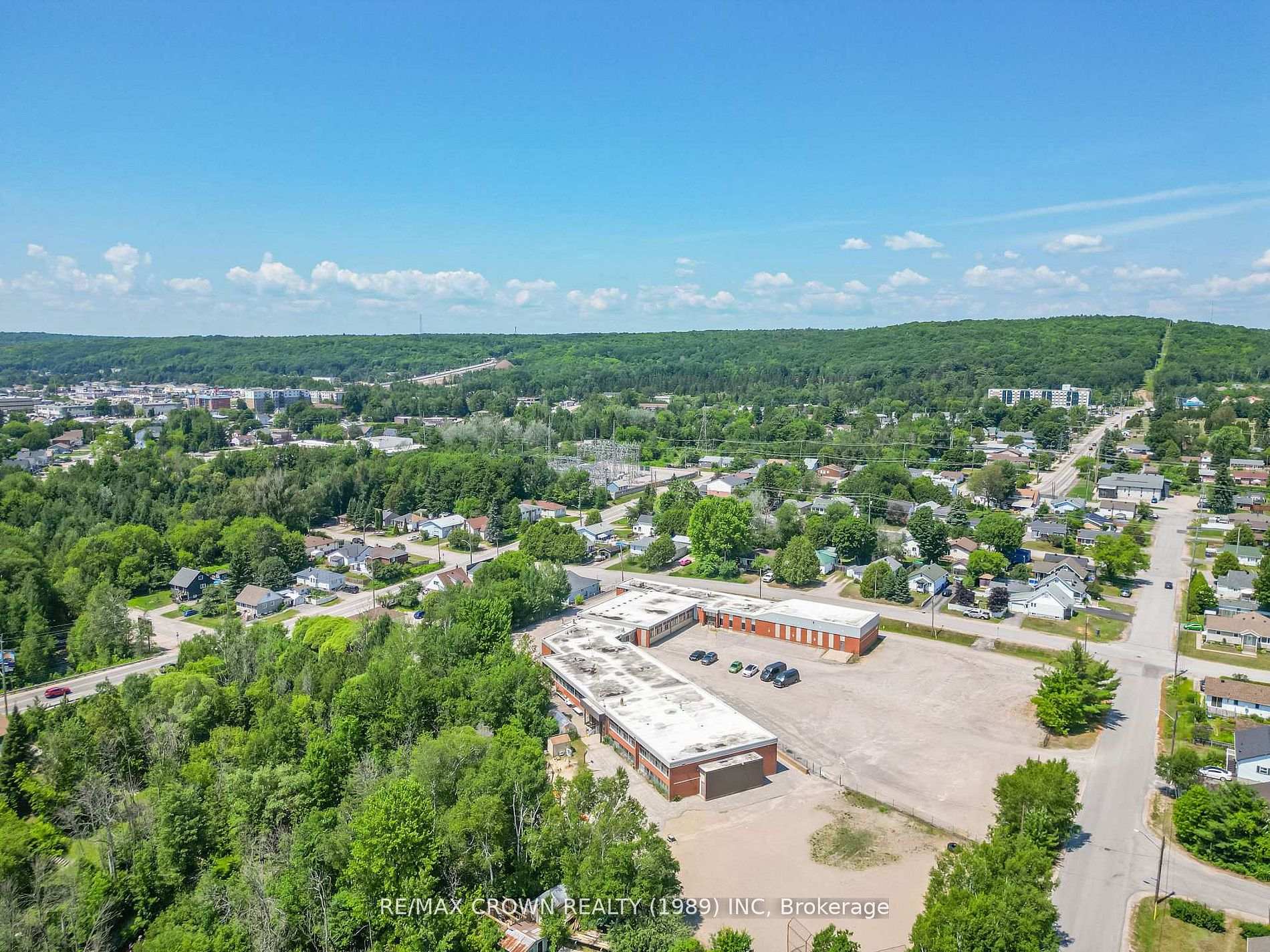 Photo 49 of 307 McKenzie Avenue, North Bay, Widdifield — HOMEH
