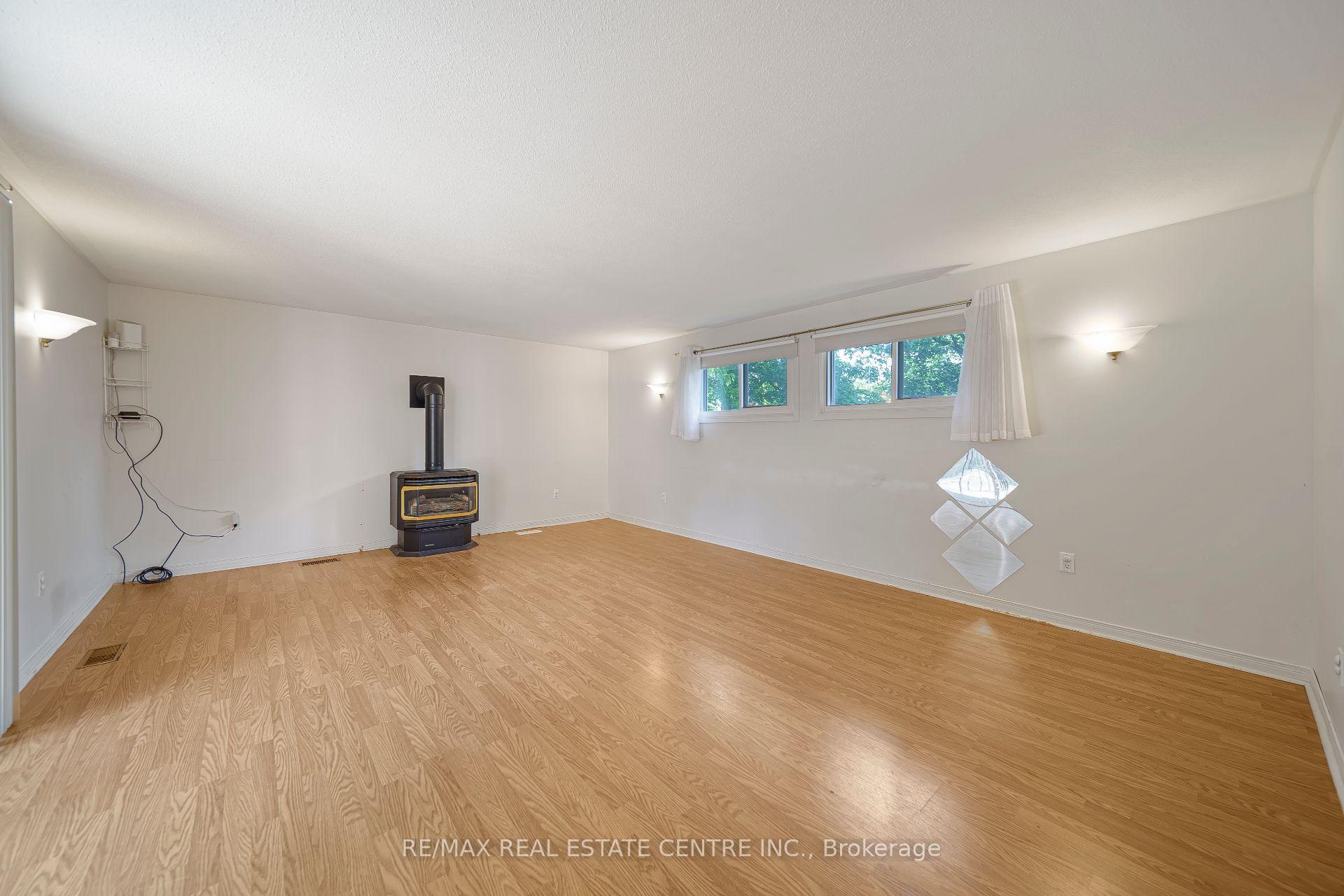 Photo 16 of 24 Park Street, Aylmer — HOMEH