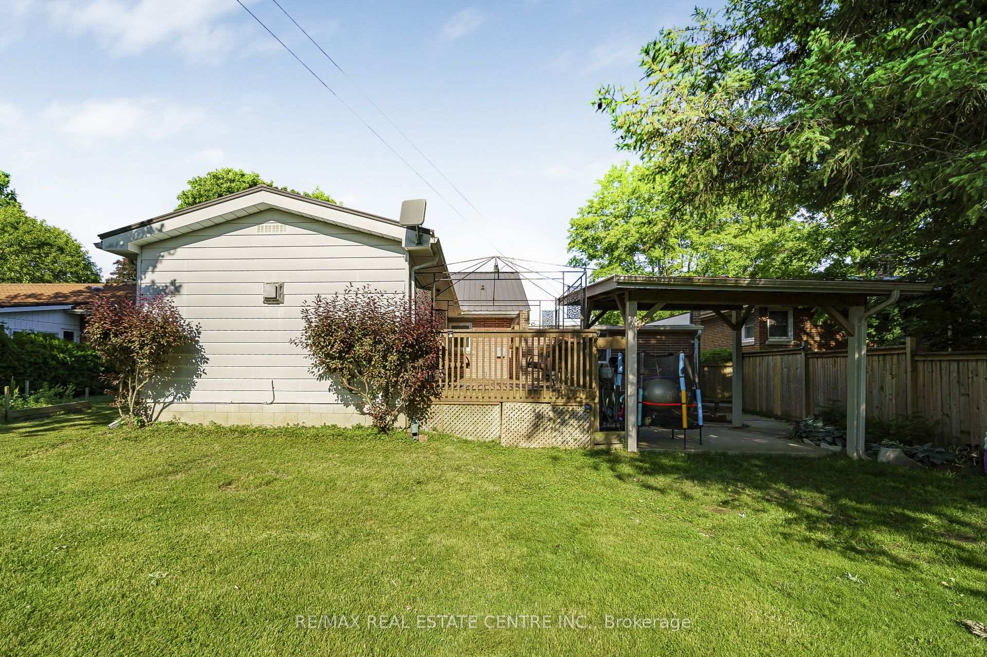 Photo 39 of 24 Park Street, Aylmer — HOMEH