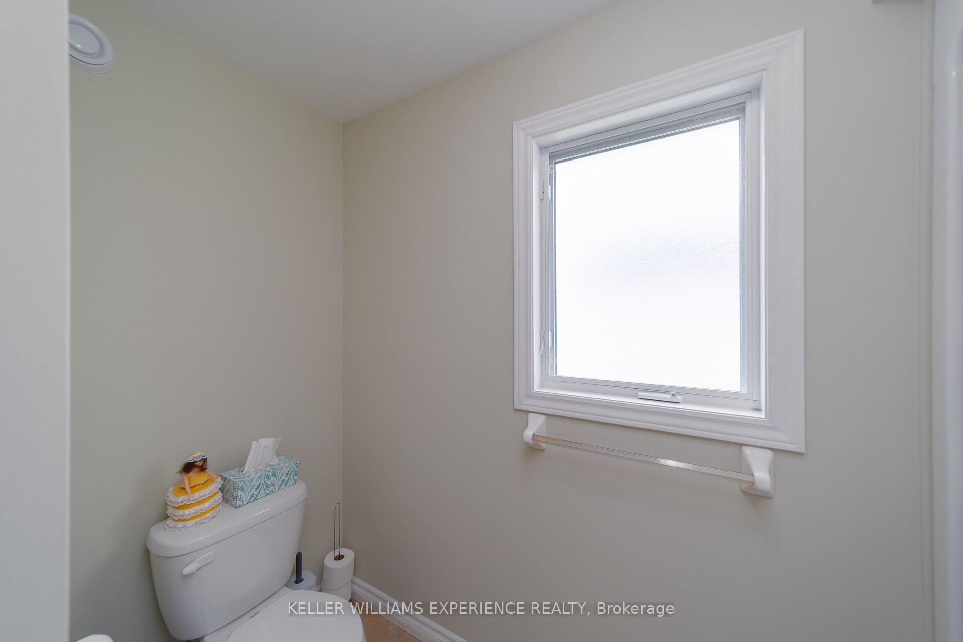 Photo 9 of 6 Virginia Avenue, Wasaga Beach — HOMEH
