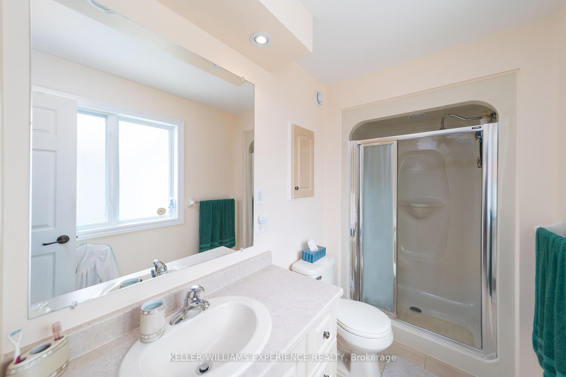 Photo 15 of 6 Virginia Avenue, Wasaga Beach — HOMEH