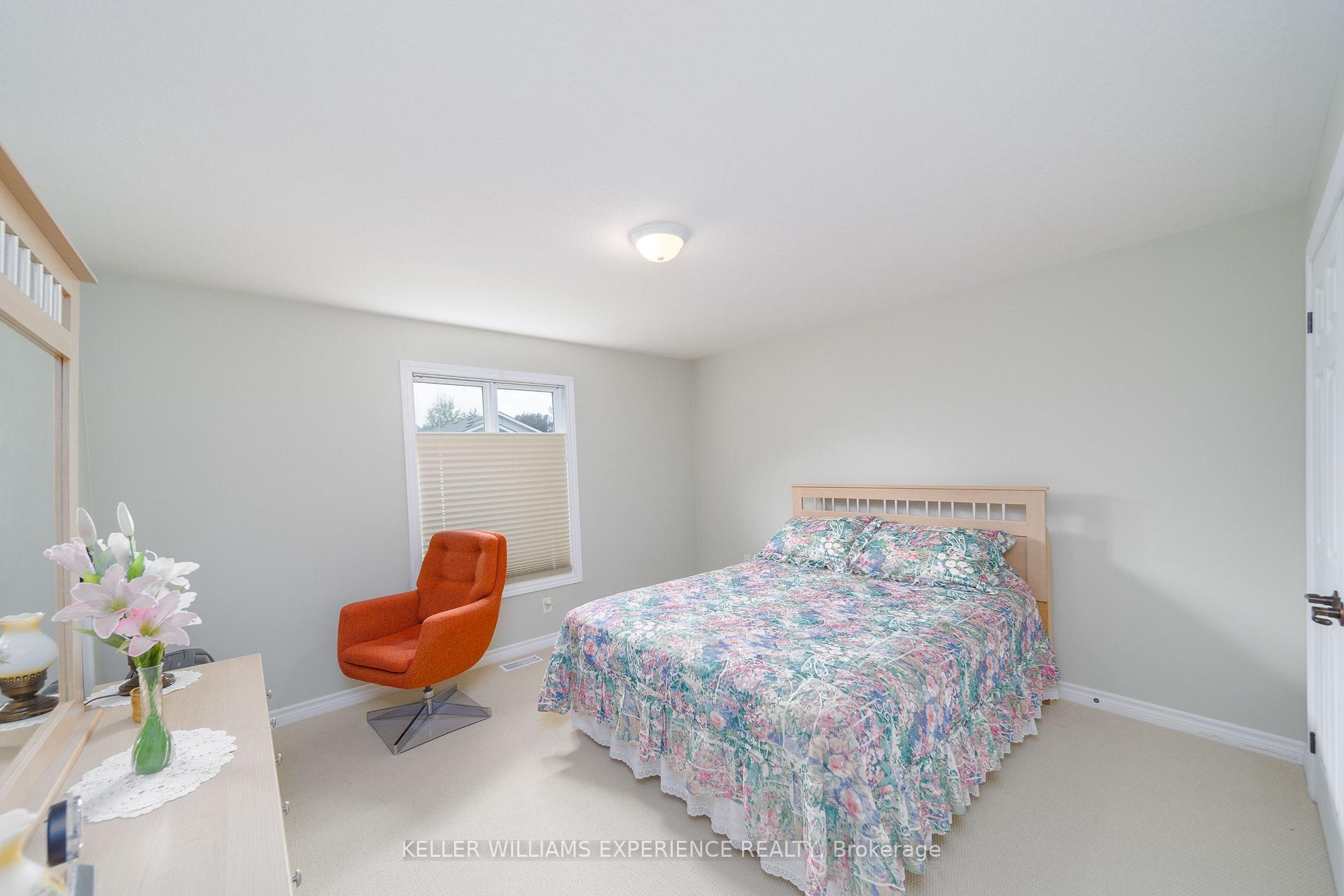 Photo 16 of 6 Virginia Avenue, Wasaga Beach — HOMEH