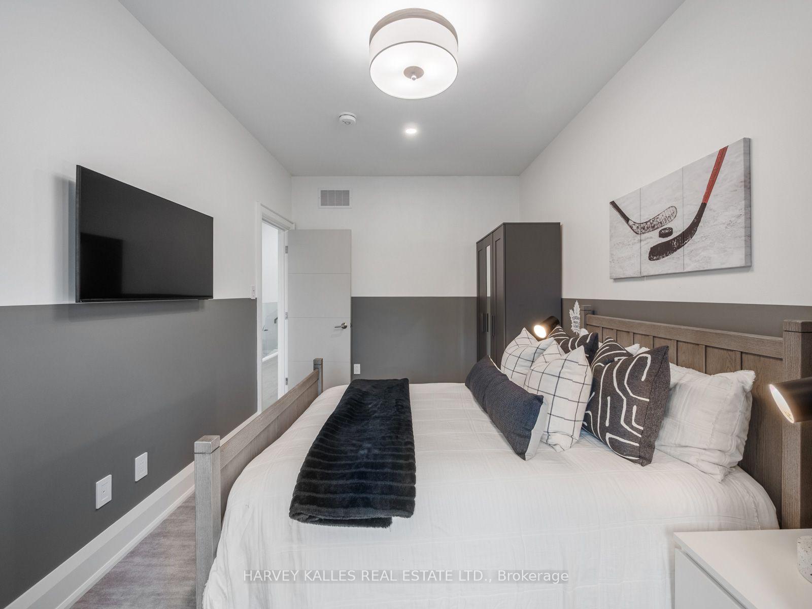 Photo 35 of 381 Glenholme Avenue, Toronto, Oakwood Village — HOMEH